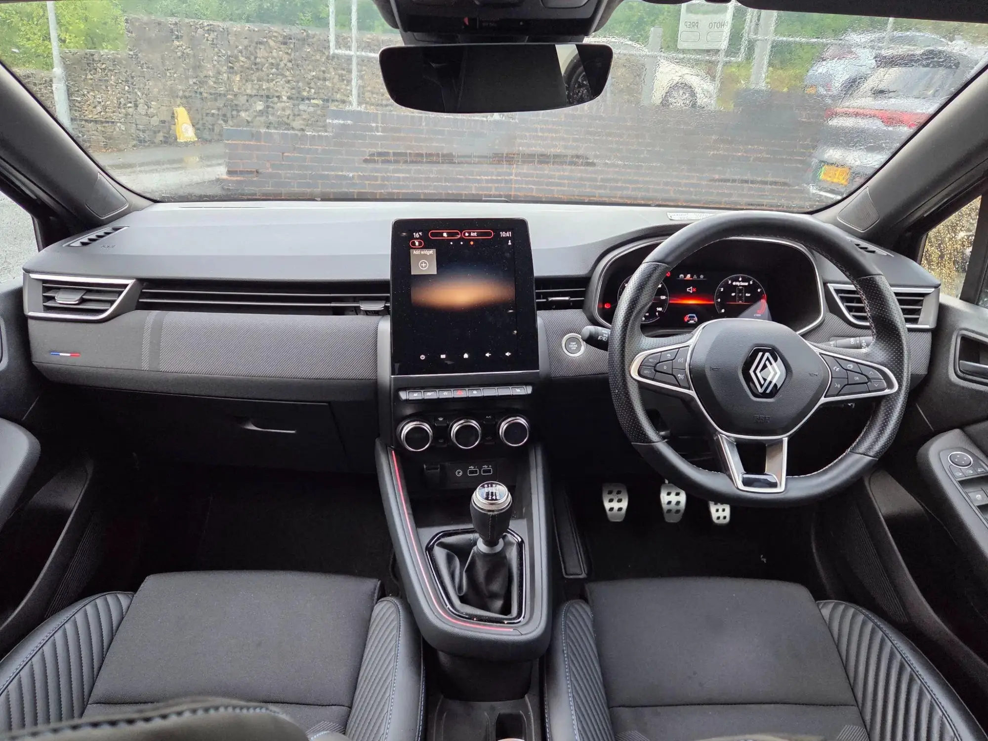 Renault Clio Image 9