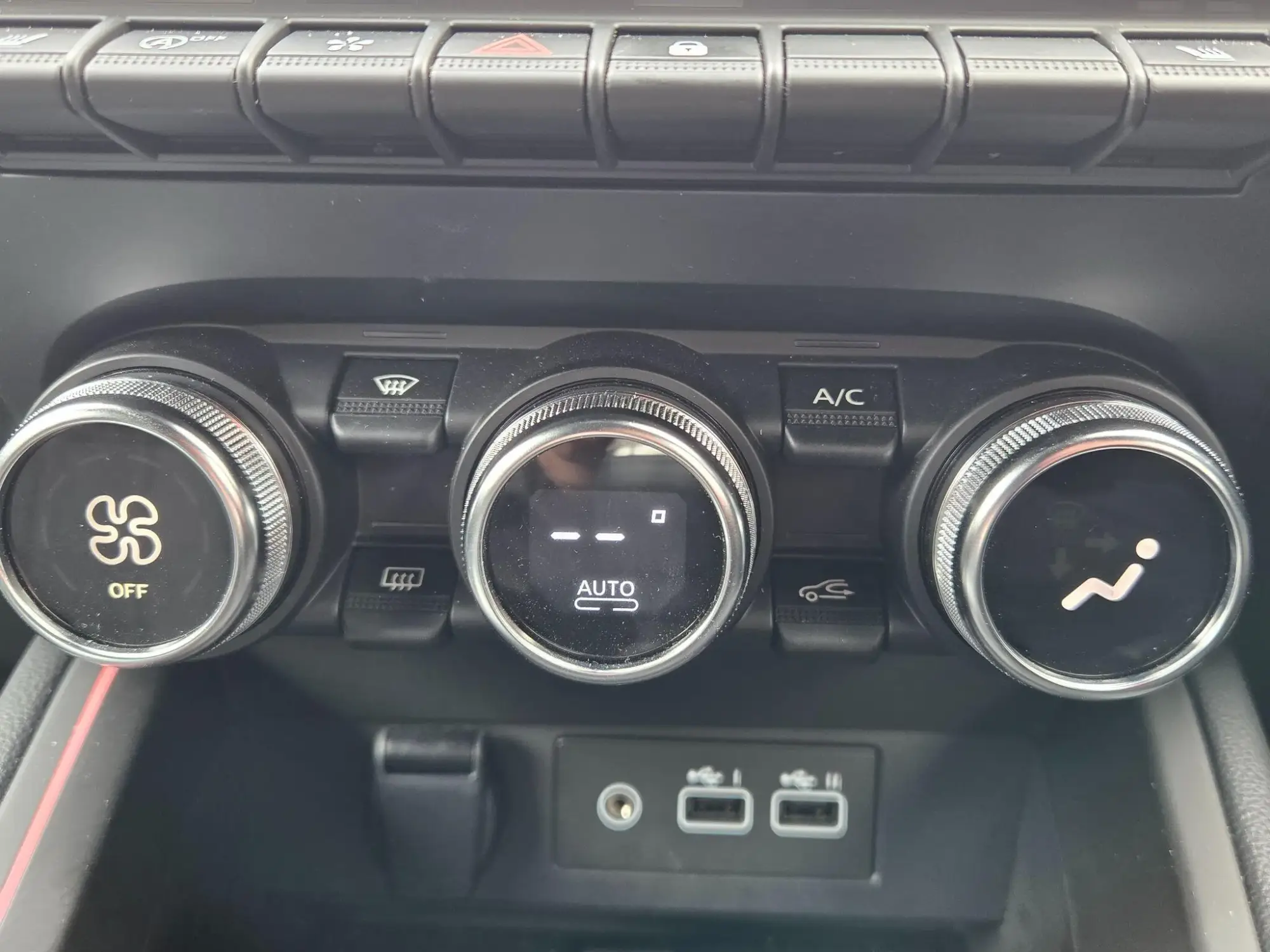Renault Clio Image 10
