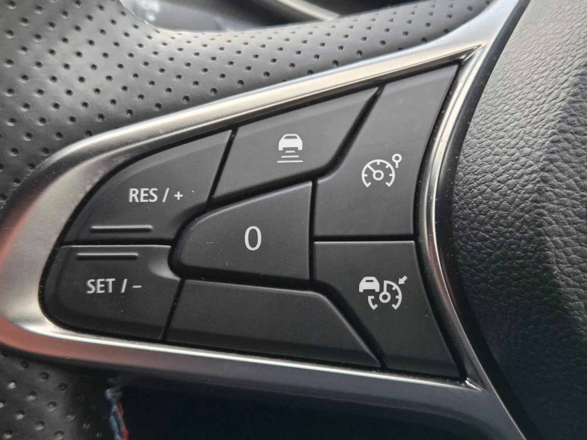 Renault Clio Image 19