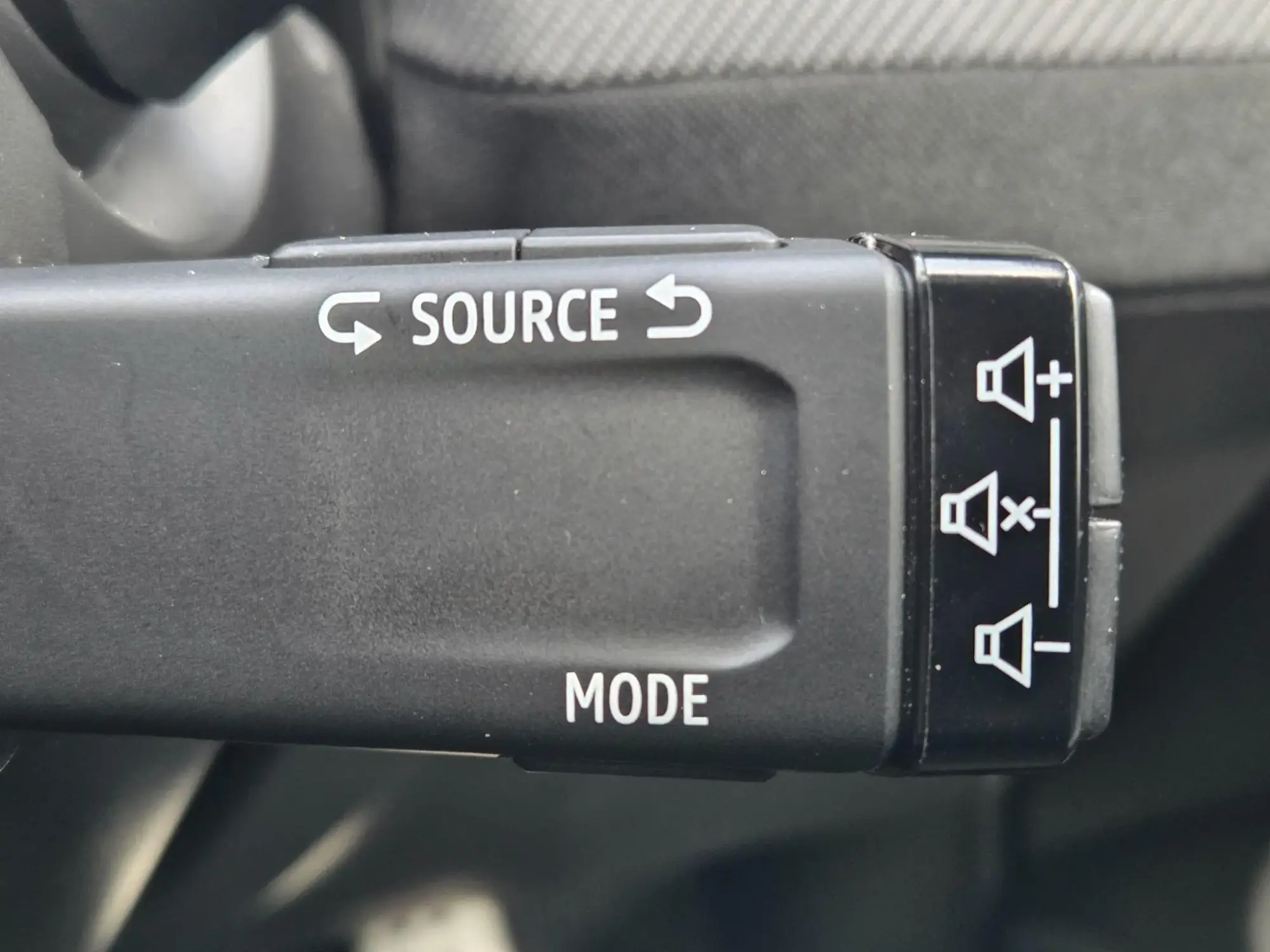 Renault Clio Image 21