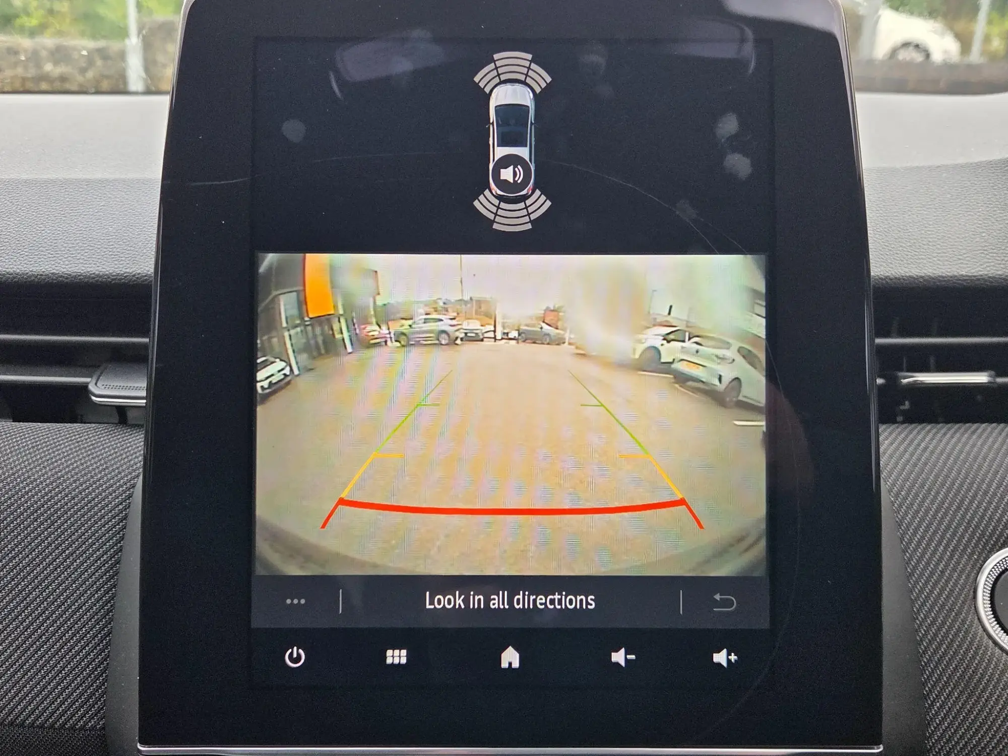 Renault Clio Image 28
