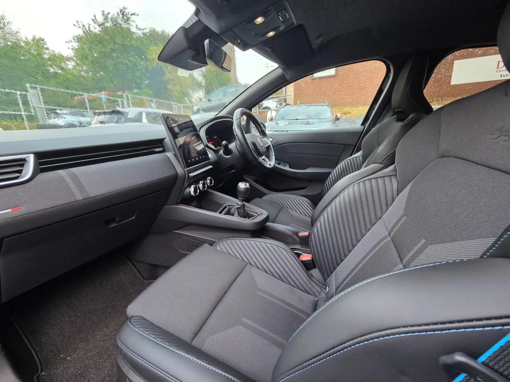 Renault Clio Image 33