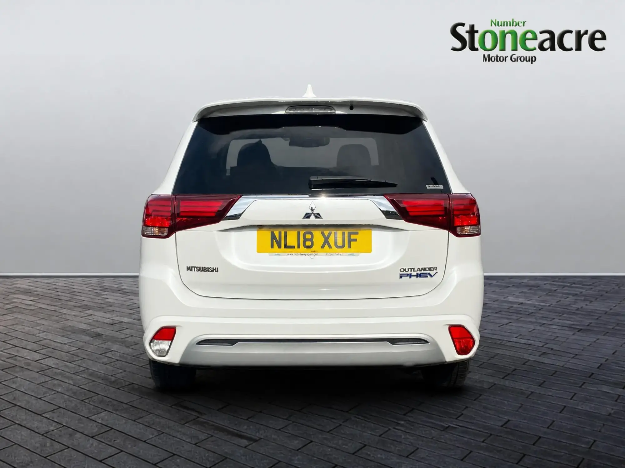 Mitsubishi Outlander Image 6 Mitsubishi Outlander Image 6