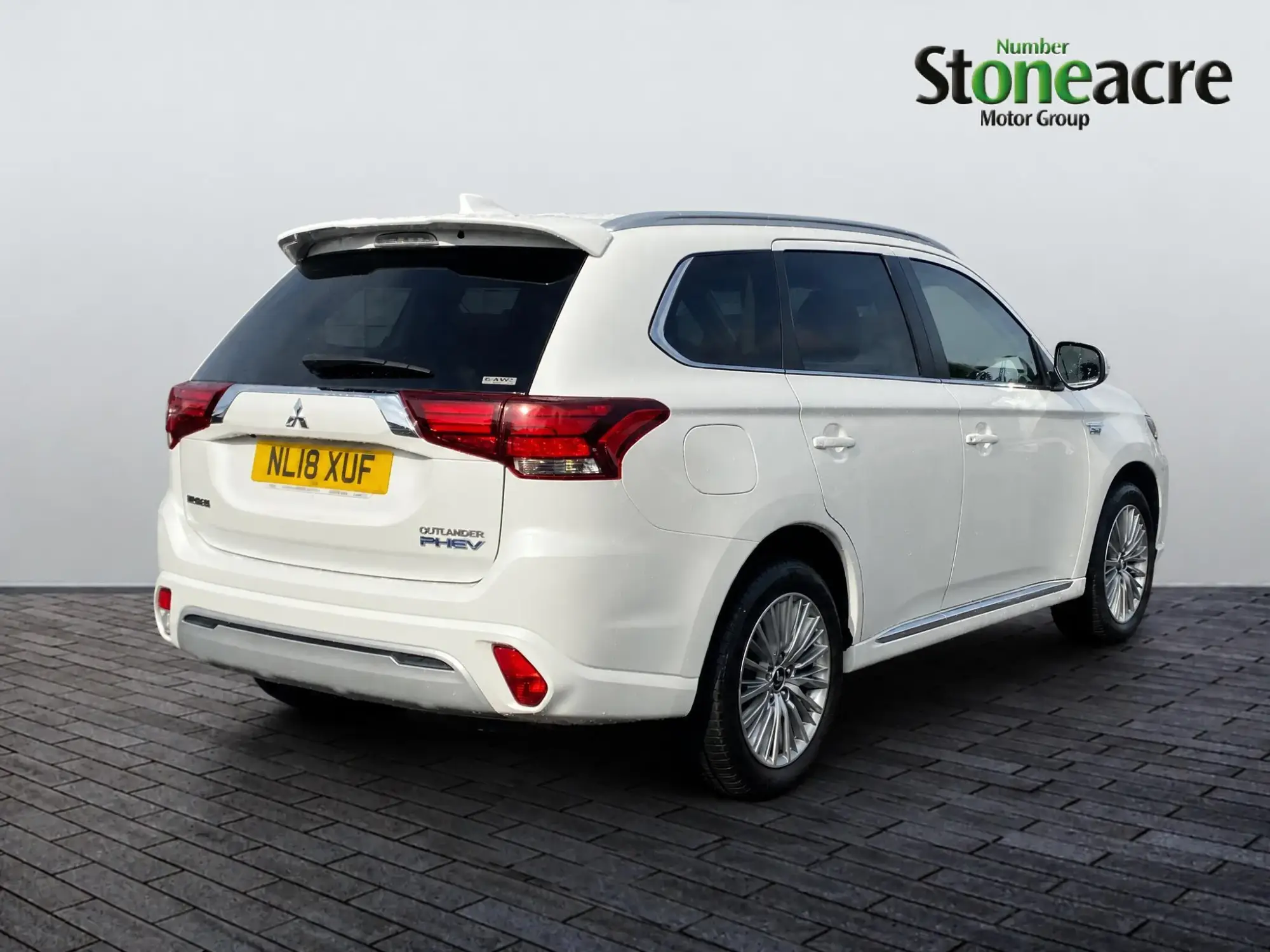 Mitsubishi Outlander Image 8 Mitsubishi Outlander Image 8
