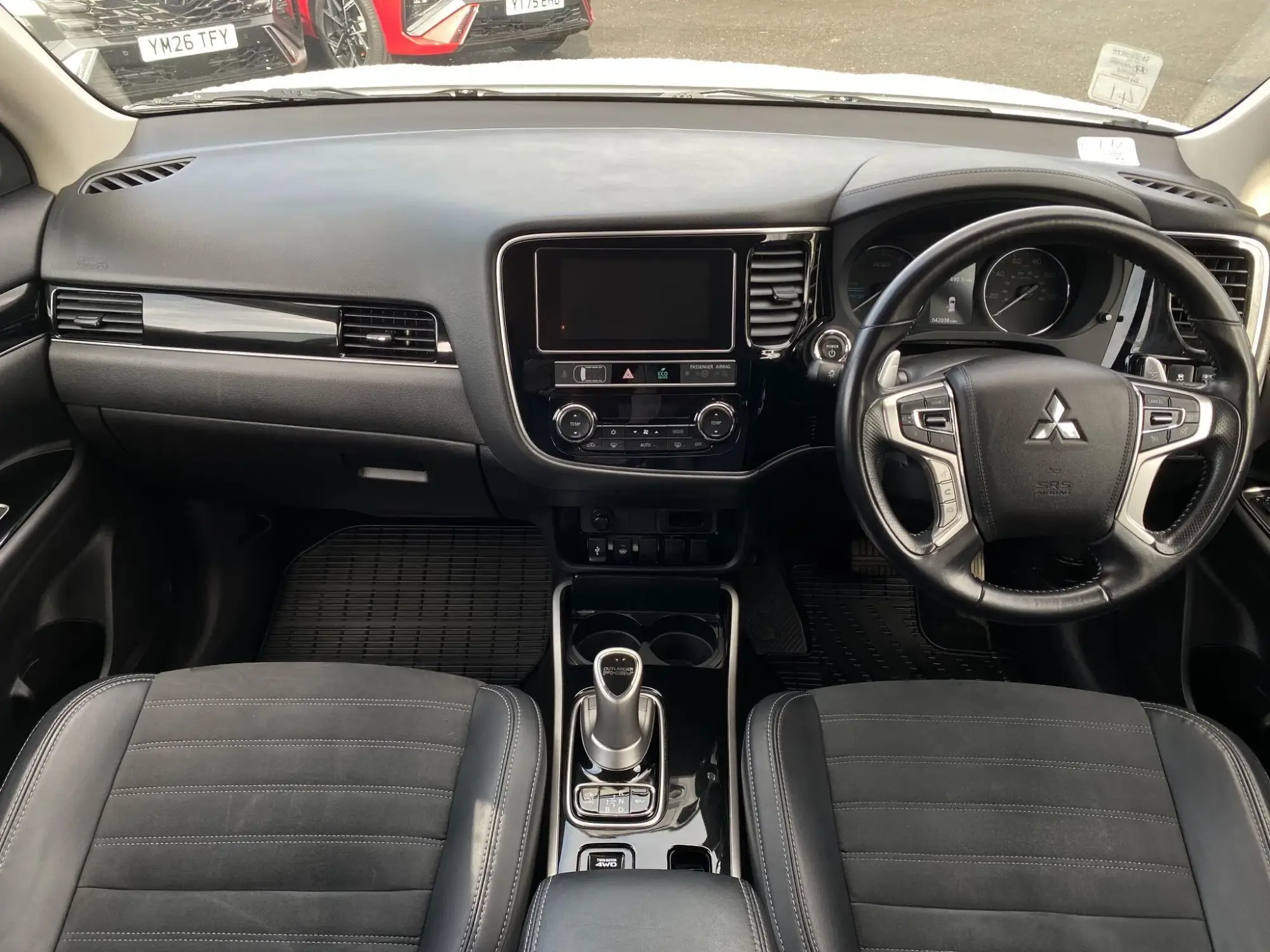 Mitsubishi Outlander Image 12 Mitsubishi Outlander Image 12