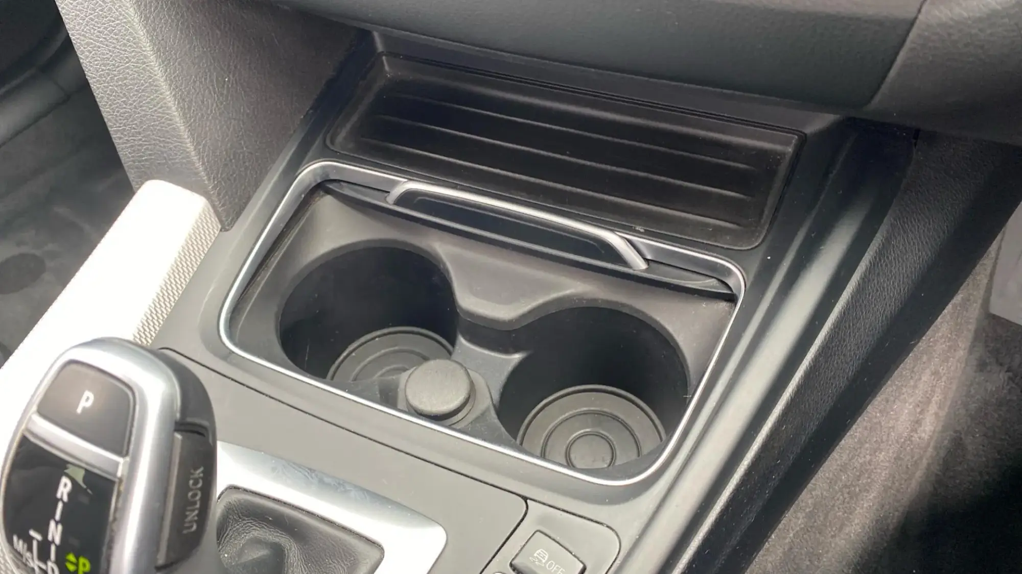 BMW 3 Series Touring Image 30