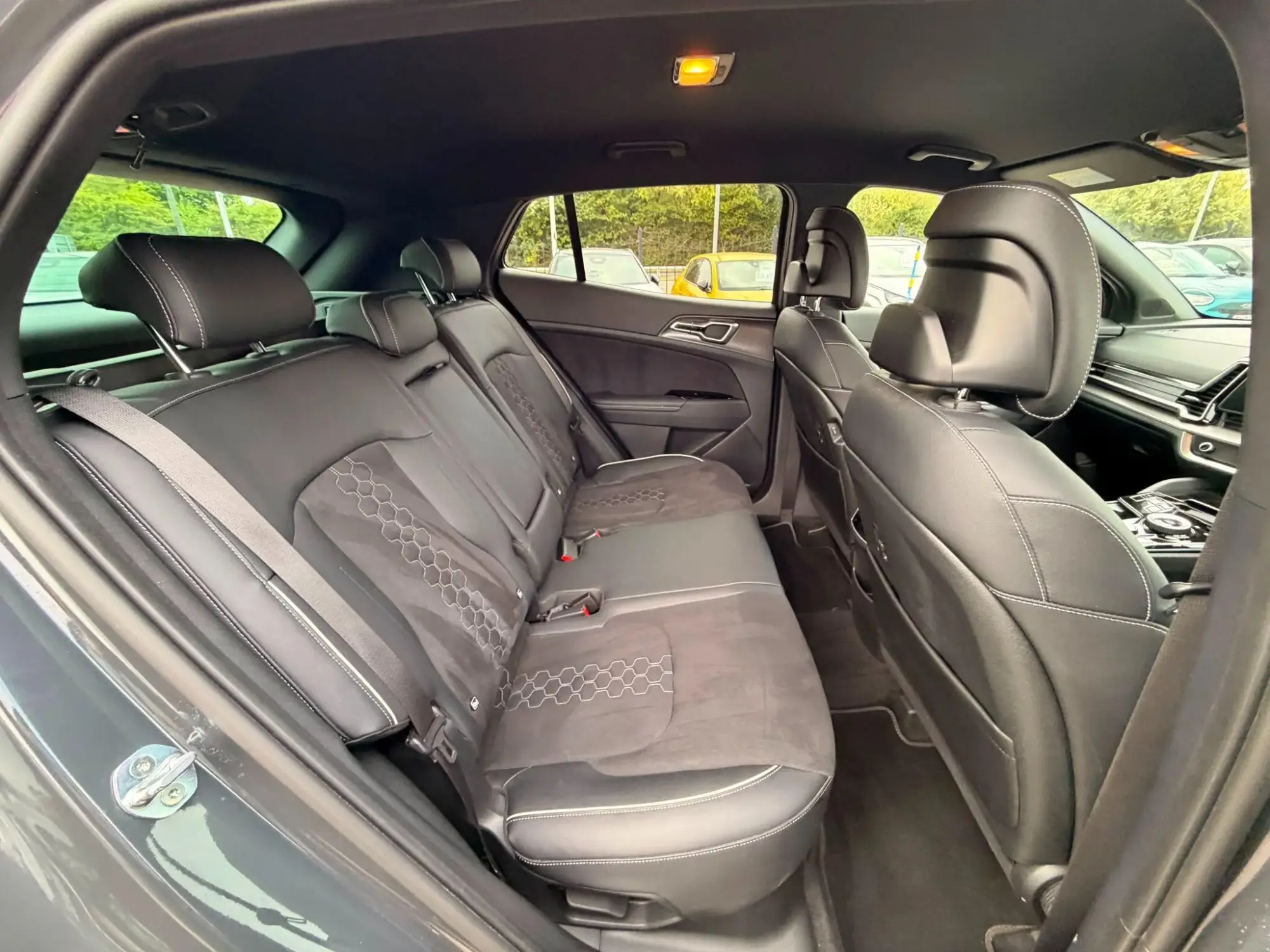 Kia Sportage Image 17