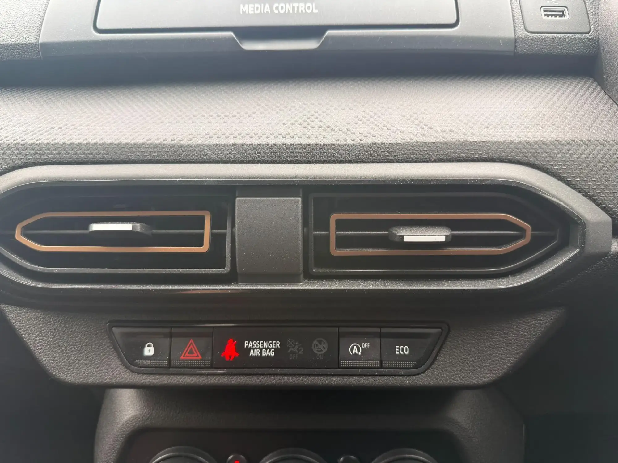 Dacia Sandero Stepway Image 19 Dacia Sandero Stepway Image 19