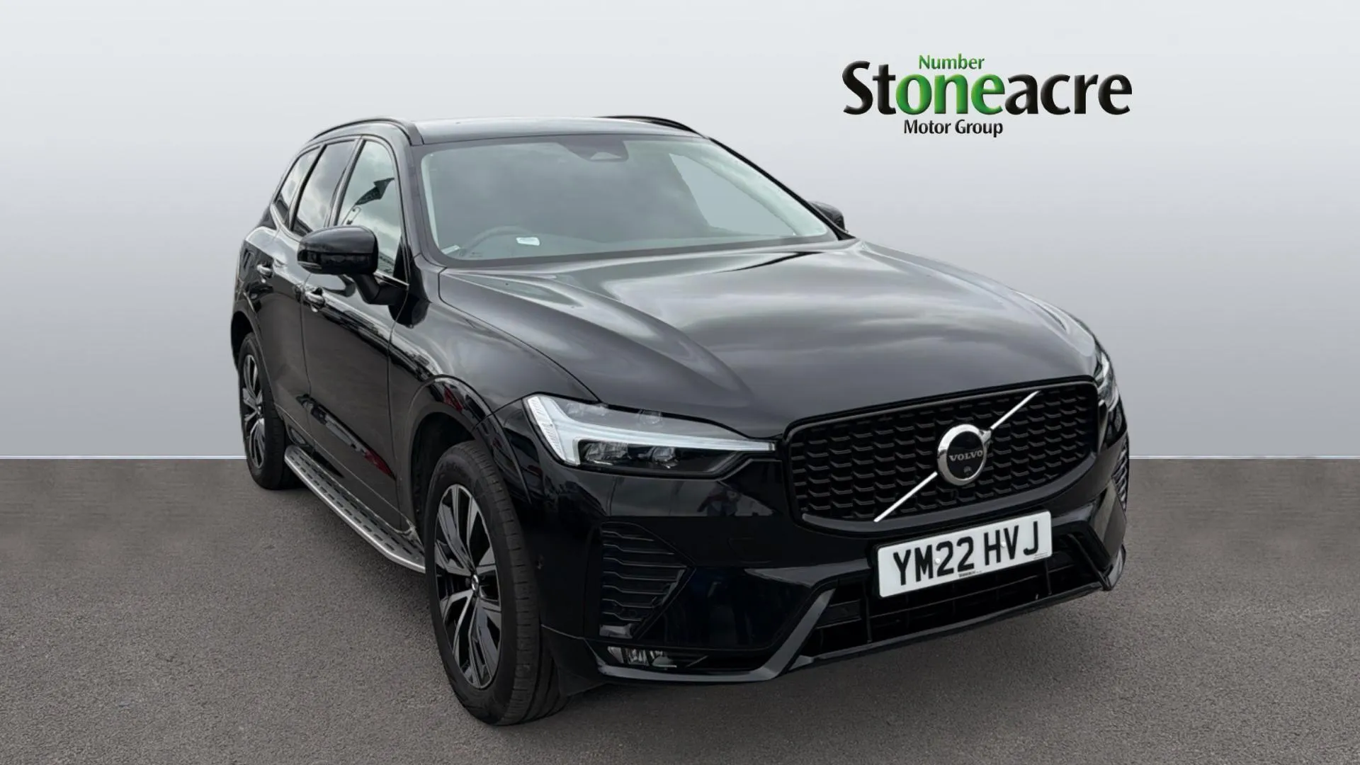 Volvo XC60 undefined Plus (Dark) B4 AWD mild hybrid (Diesel)
