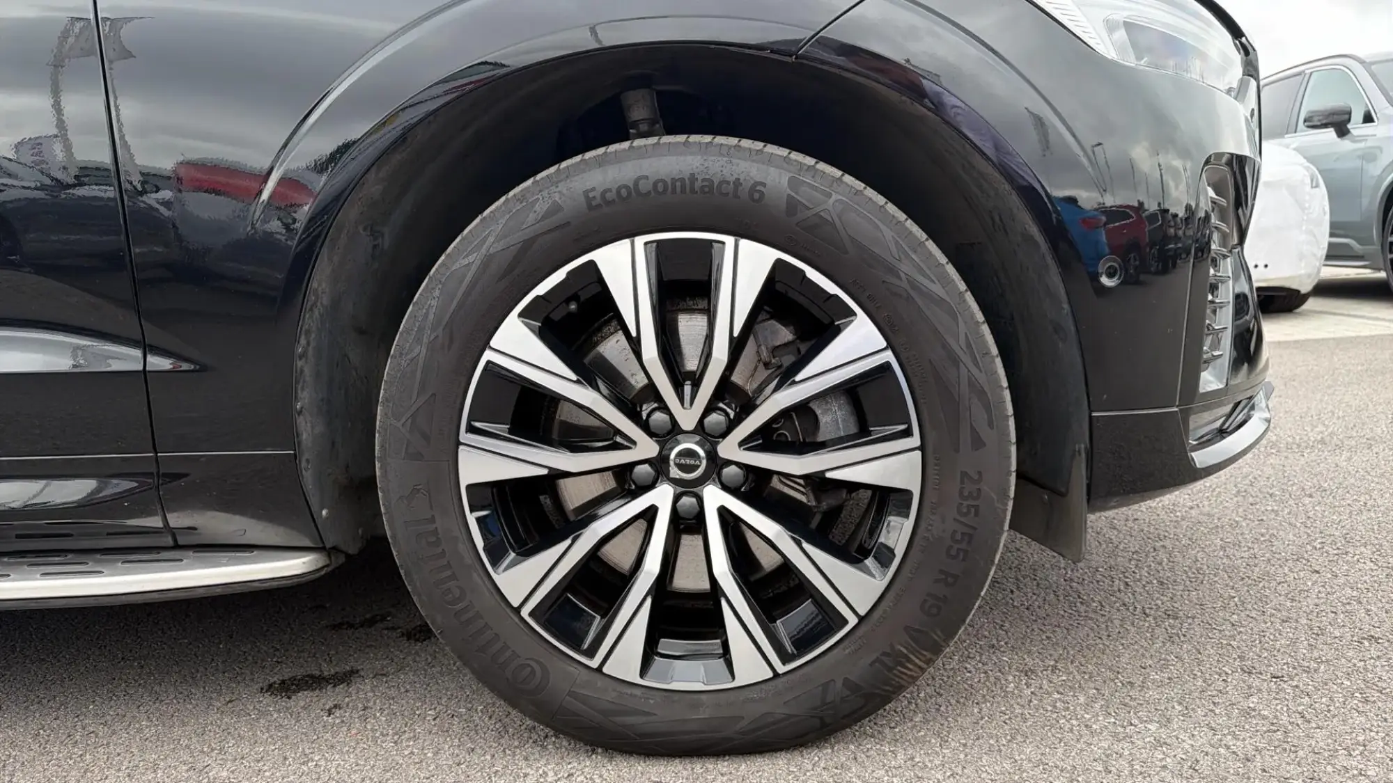 Volvo XC60 Image 9