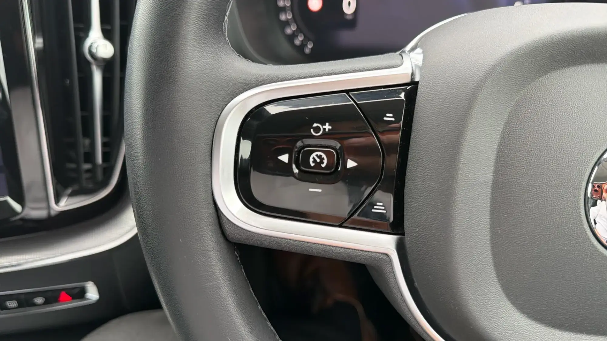 Volvo XC60 Image 27