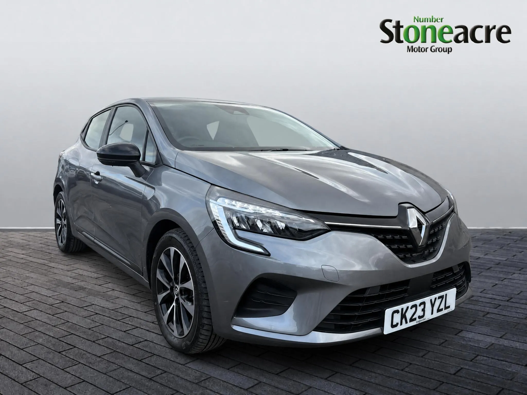 Renault Clio E-Tech undefined Evolution E-TECH Hybrid 145 Auto MY22