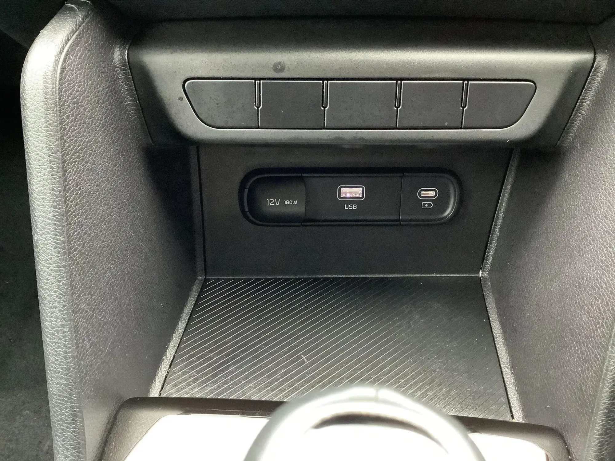 Kia Sportage Image 15