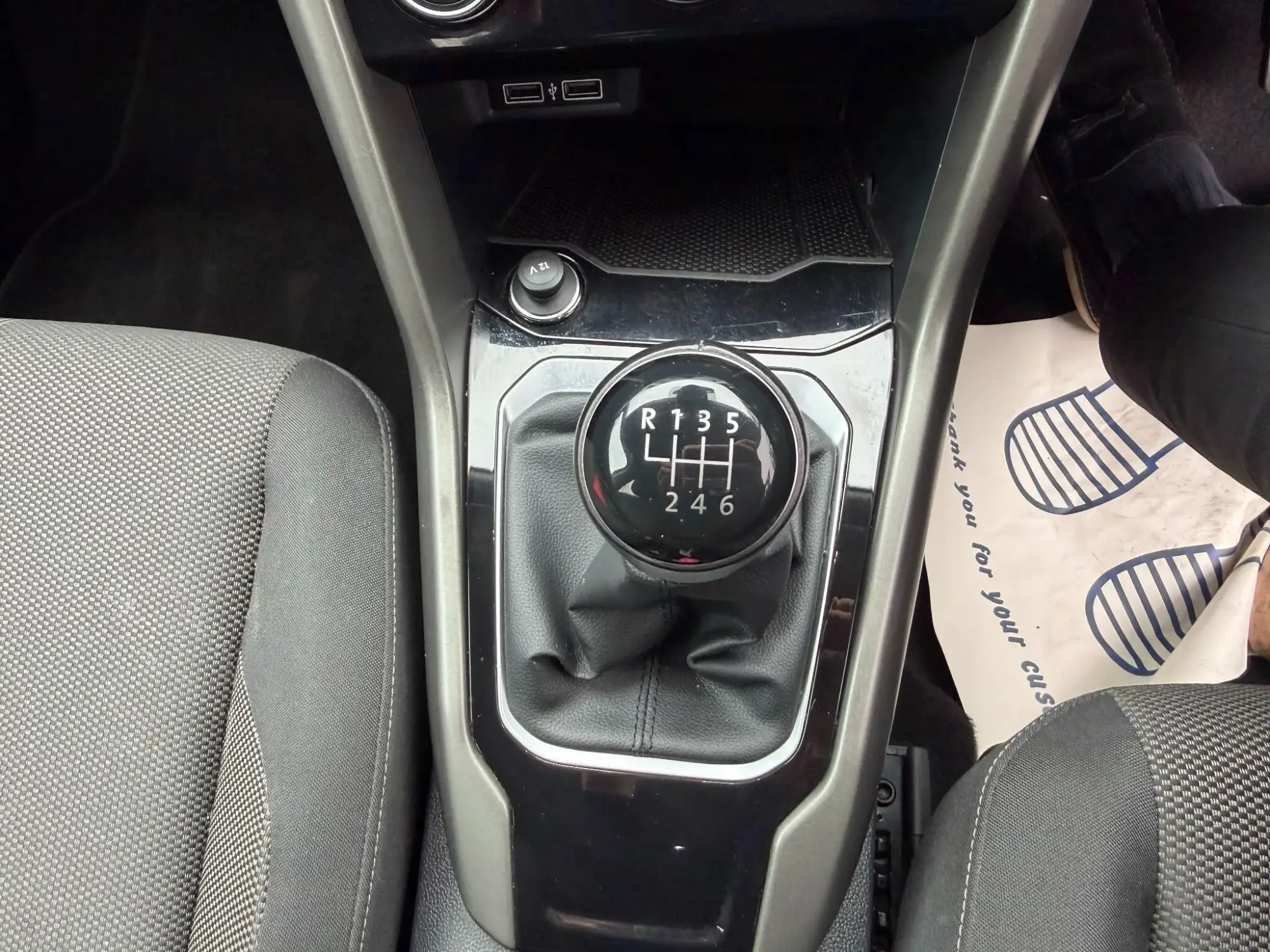 Volkswagen T-Roc Image 19