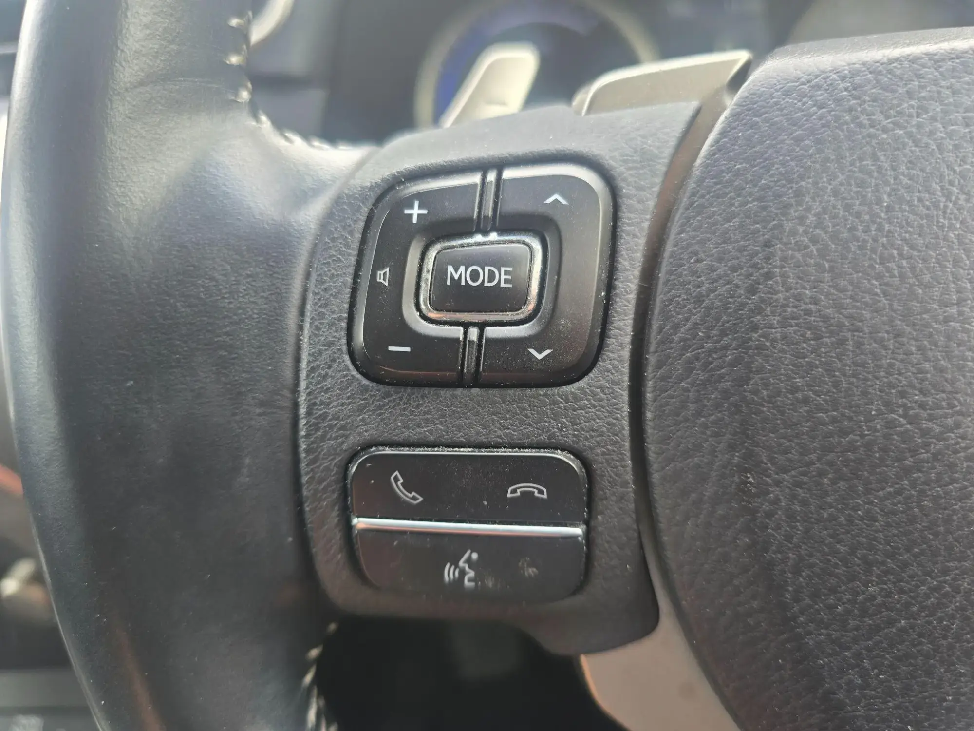 Lexus NX Self-Charging Hybrid Image 28 Lexus NX Self-Charging Hybrid Image 28