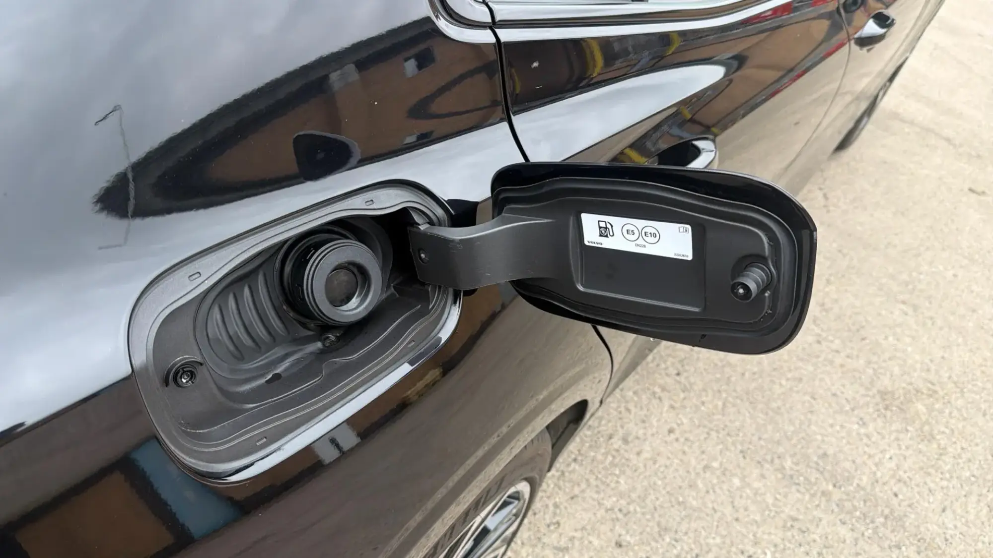 Volvo S60 Image 15