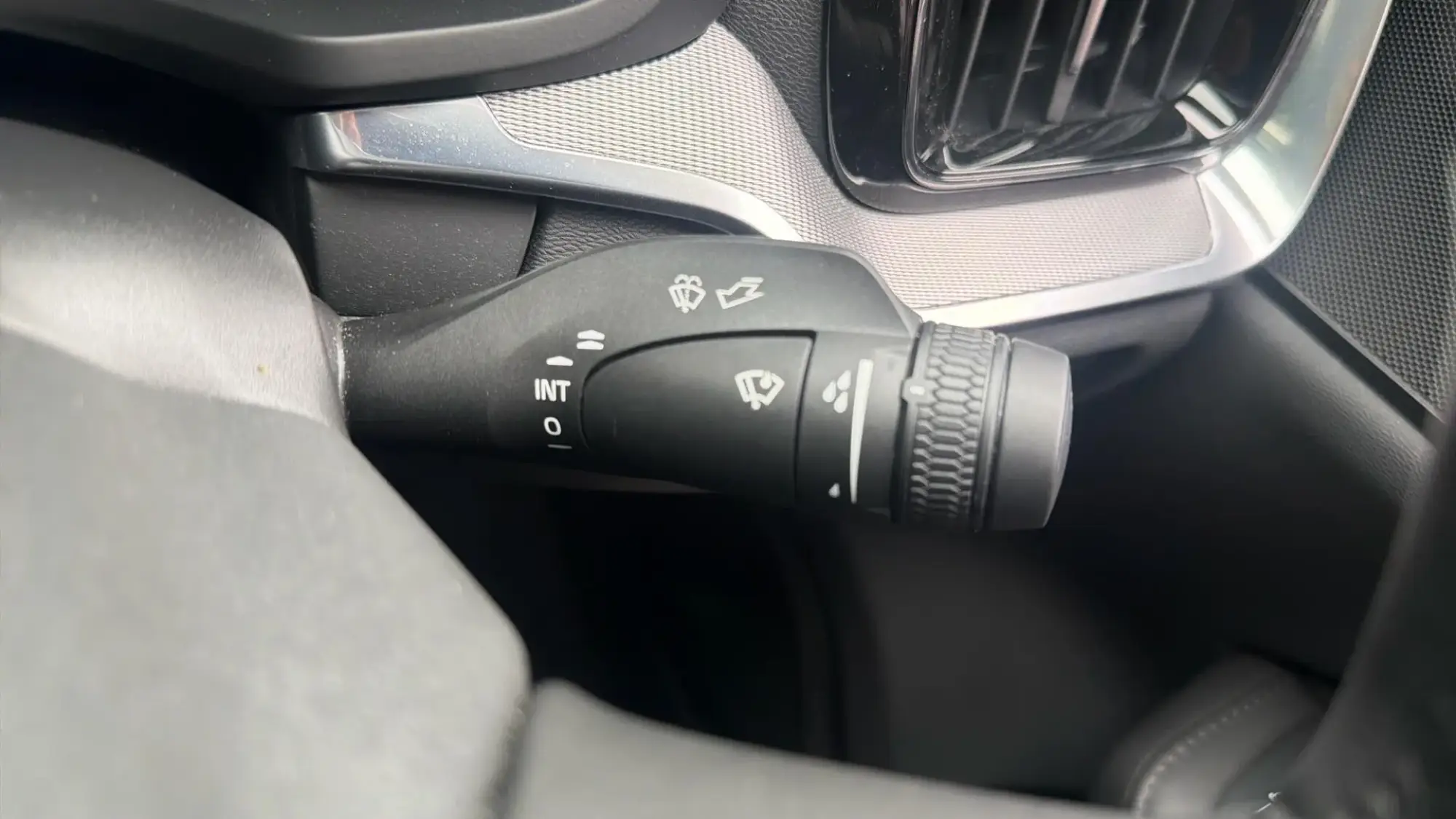 Volvo S60 Image 22