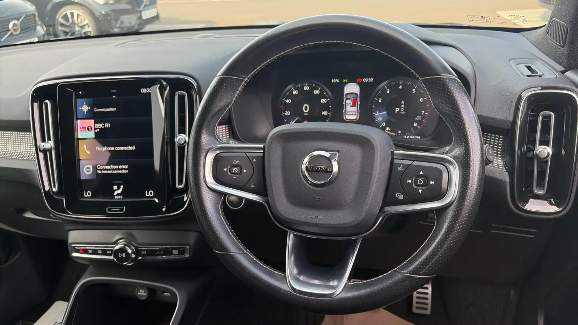 Volvo XC40 Image 10
