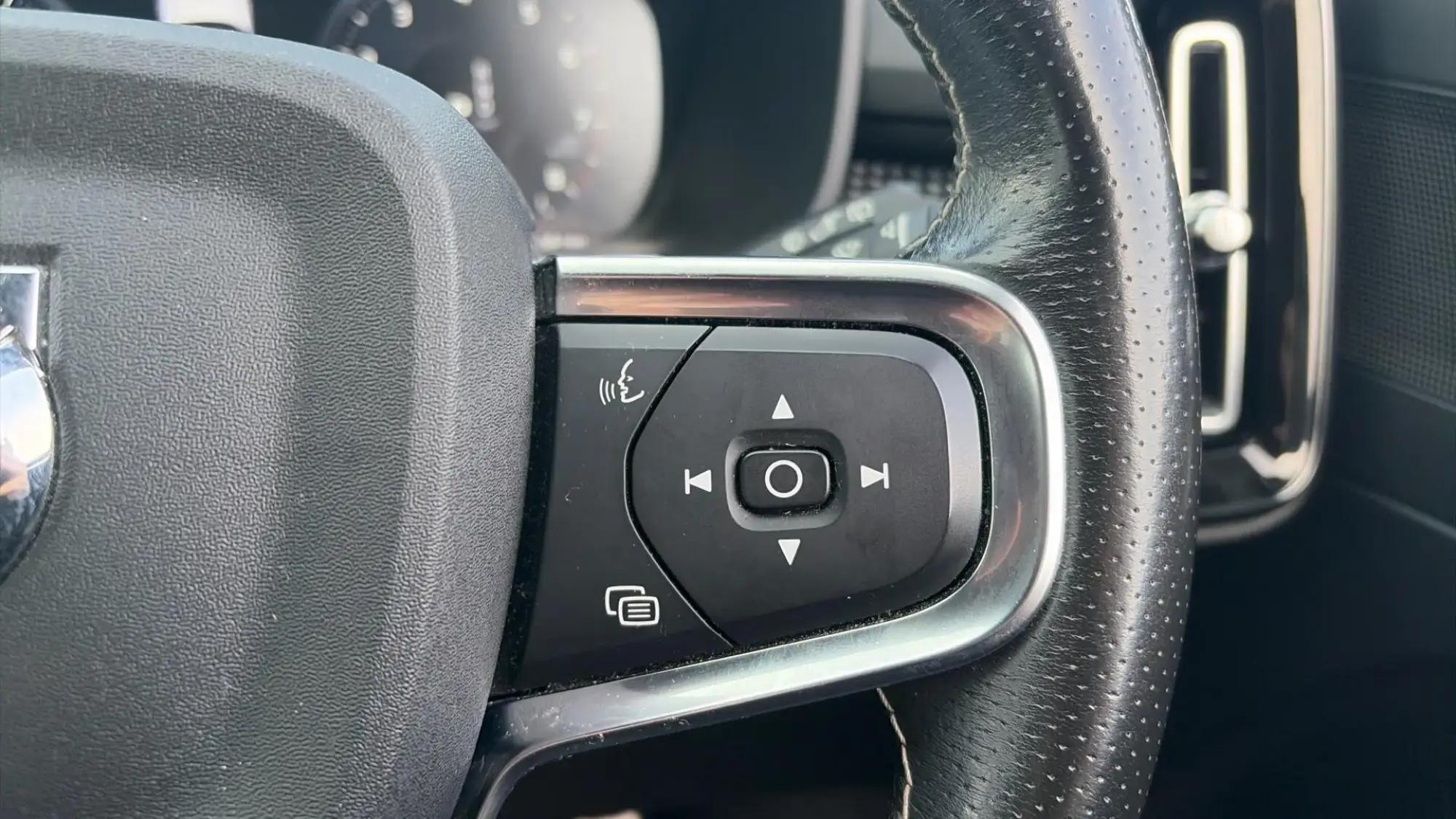 Volvo XC40 Image 22