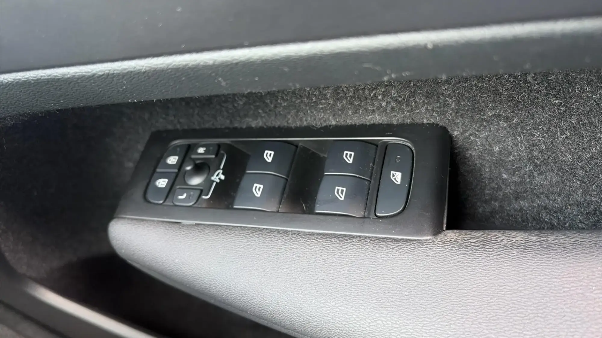 Volvo XC40 Image 24