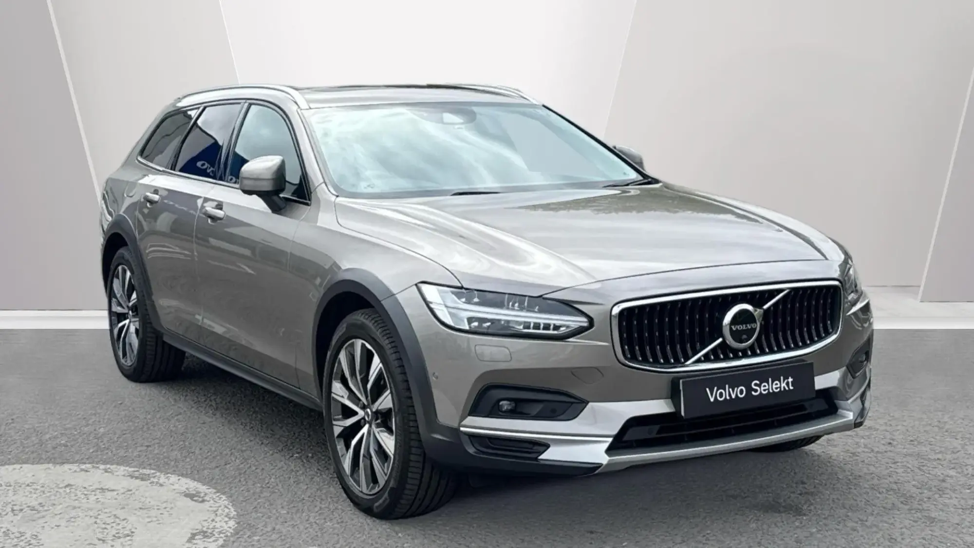 Volvo V90 Cross Country Image 41