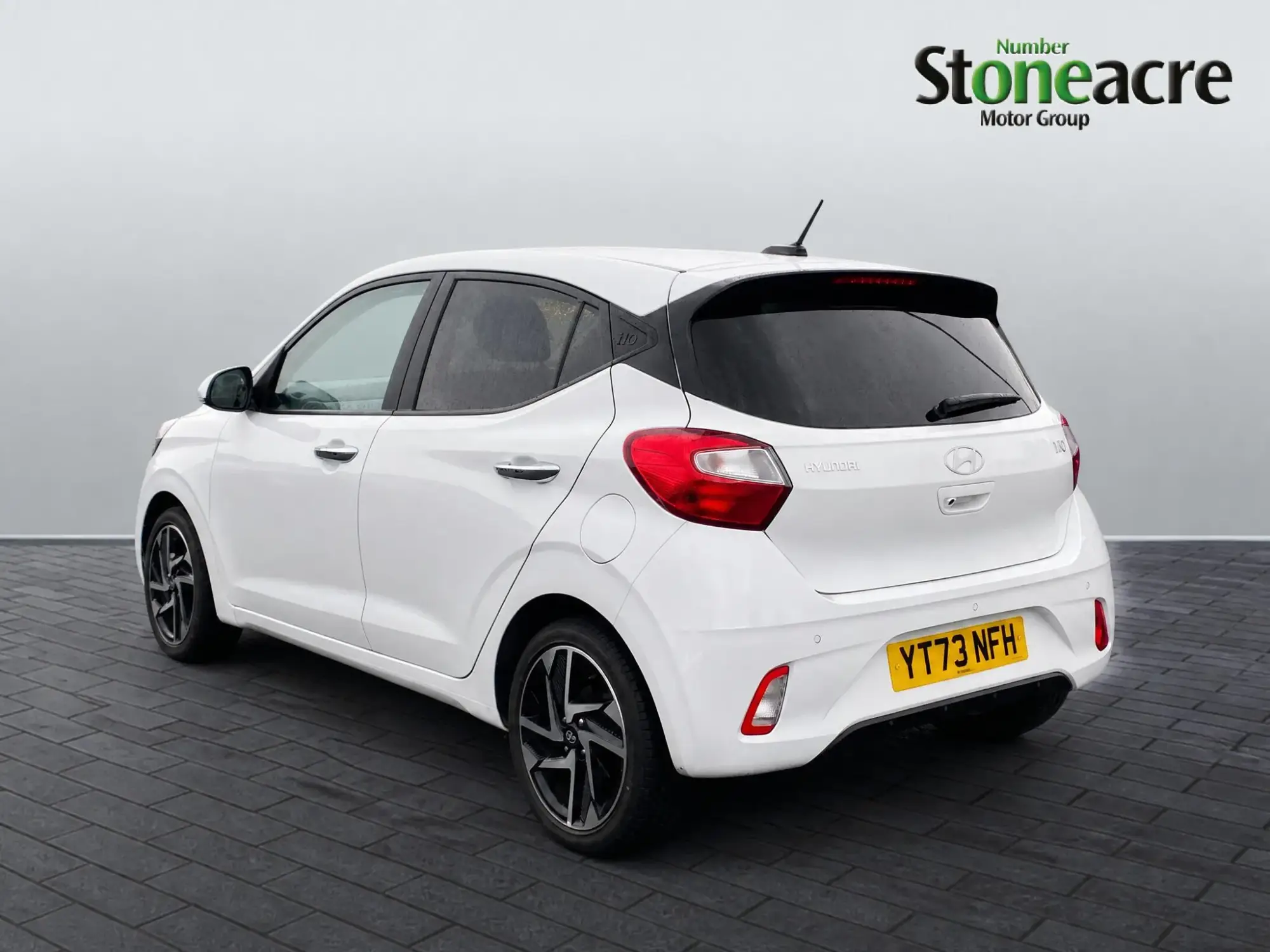 Hyundai i10 Image 4 Hyundai i10 Image 4