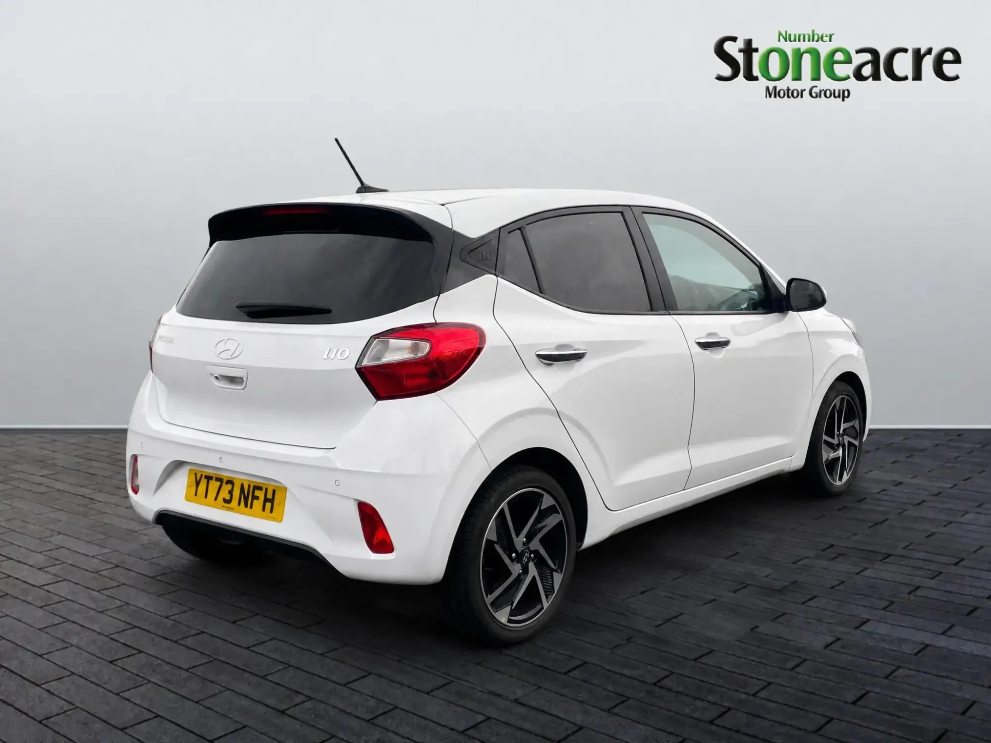 Hyundai i10 Image 8 Hyundai i10 Image 8