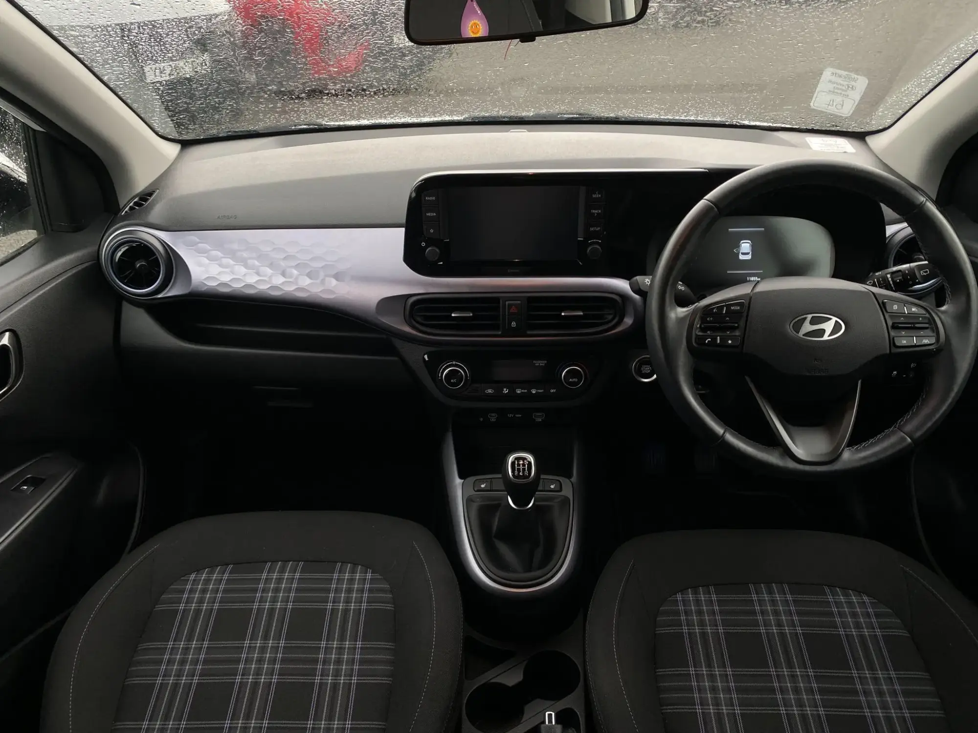 Hyundai i10 Image 11 Hyundai i10 Image 11