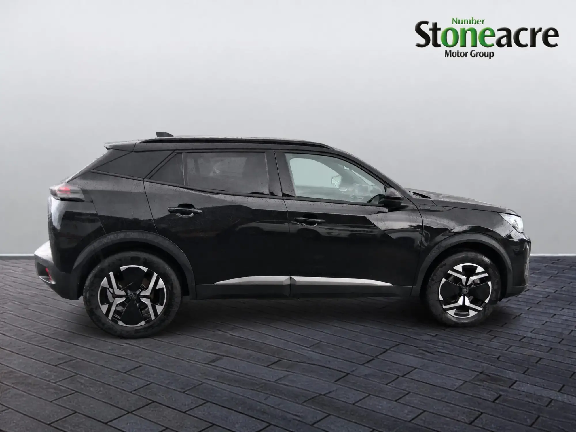Peugeot E-2008 Image 2