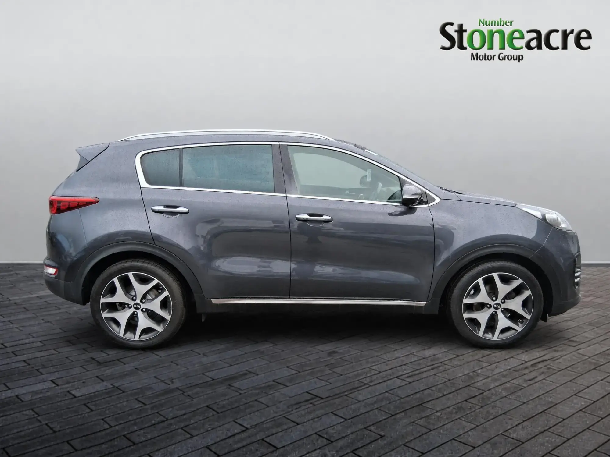 Kia Sportage Image 2