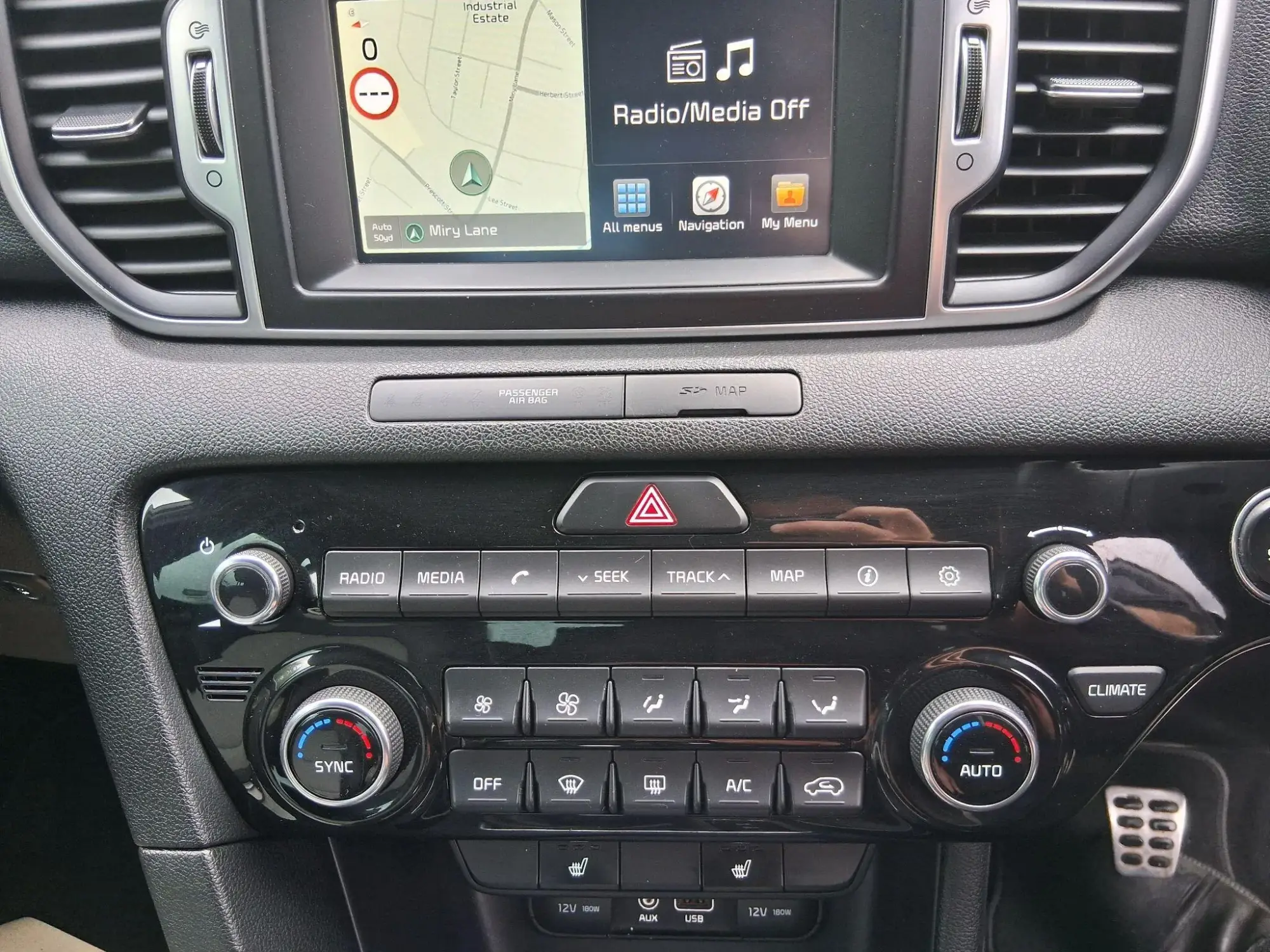 Kia Sportage Image 21