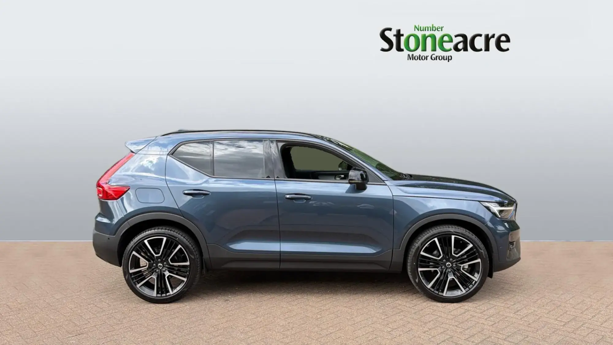 Volvo XC40 Image 3