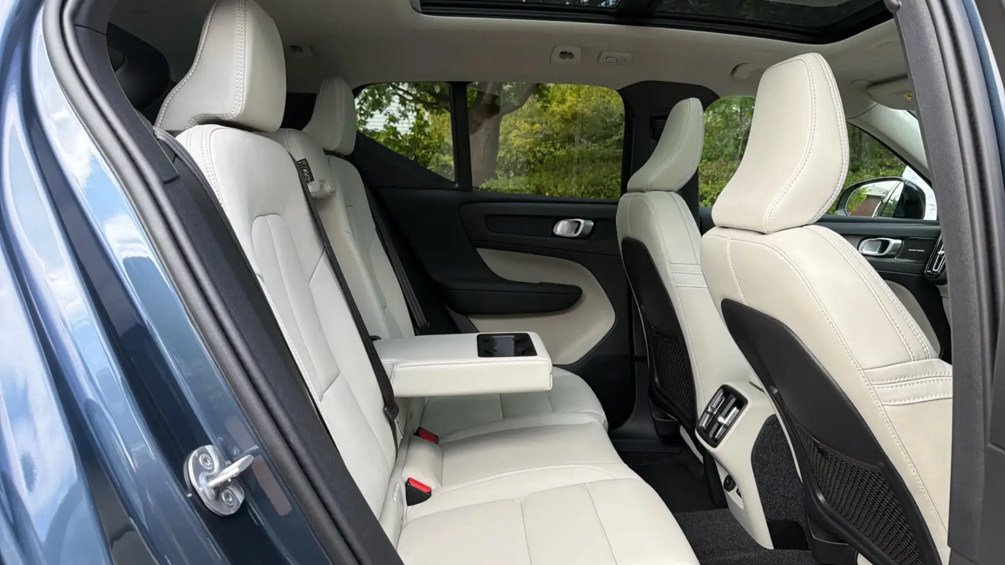 Volvo XC40 Image 6