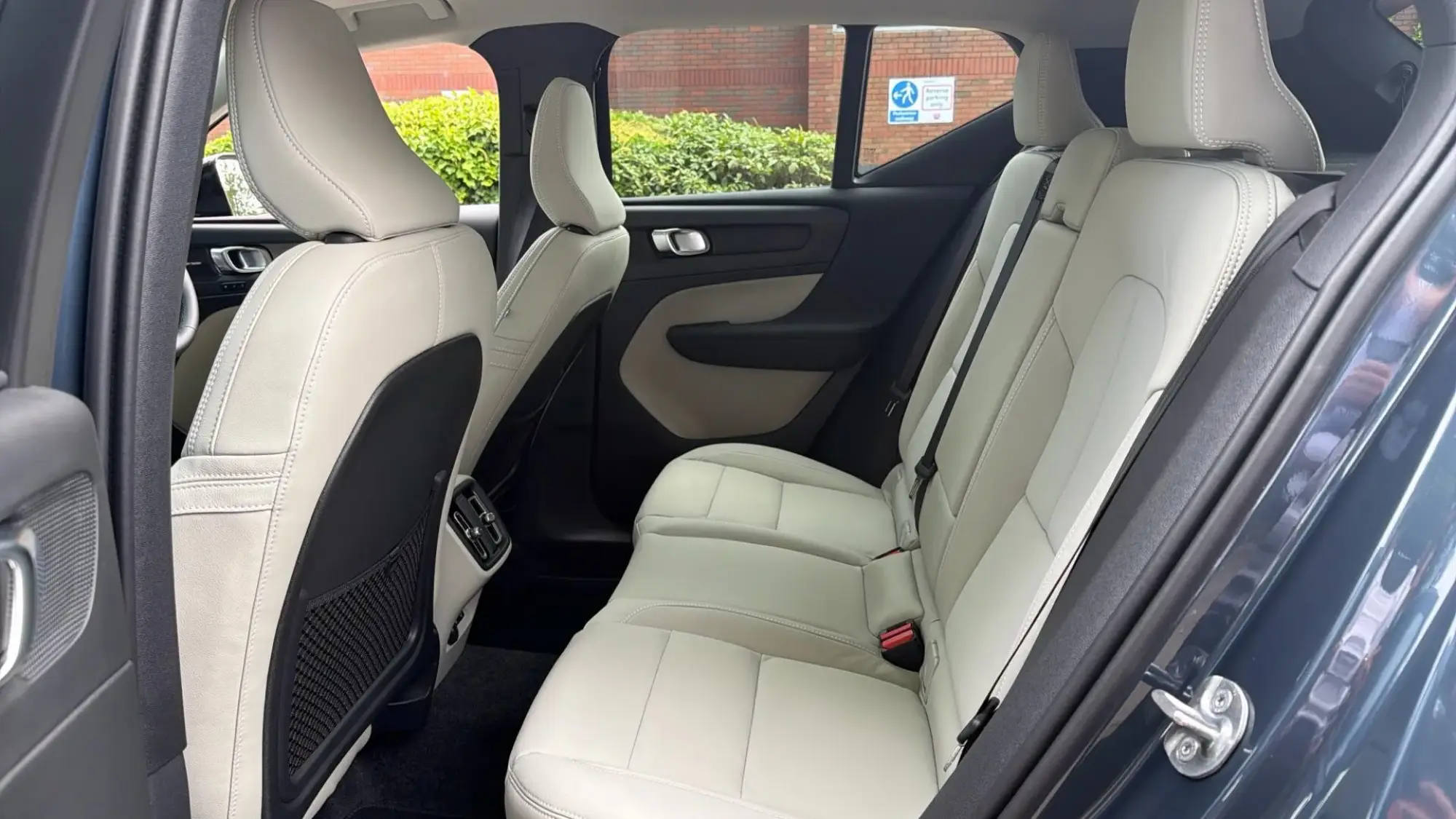 Volvo XC40 Image 31