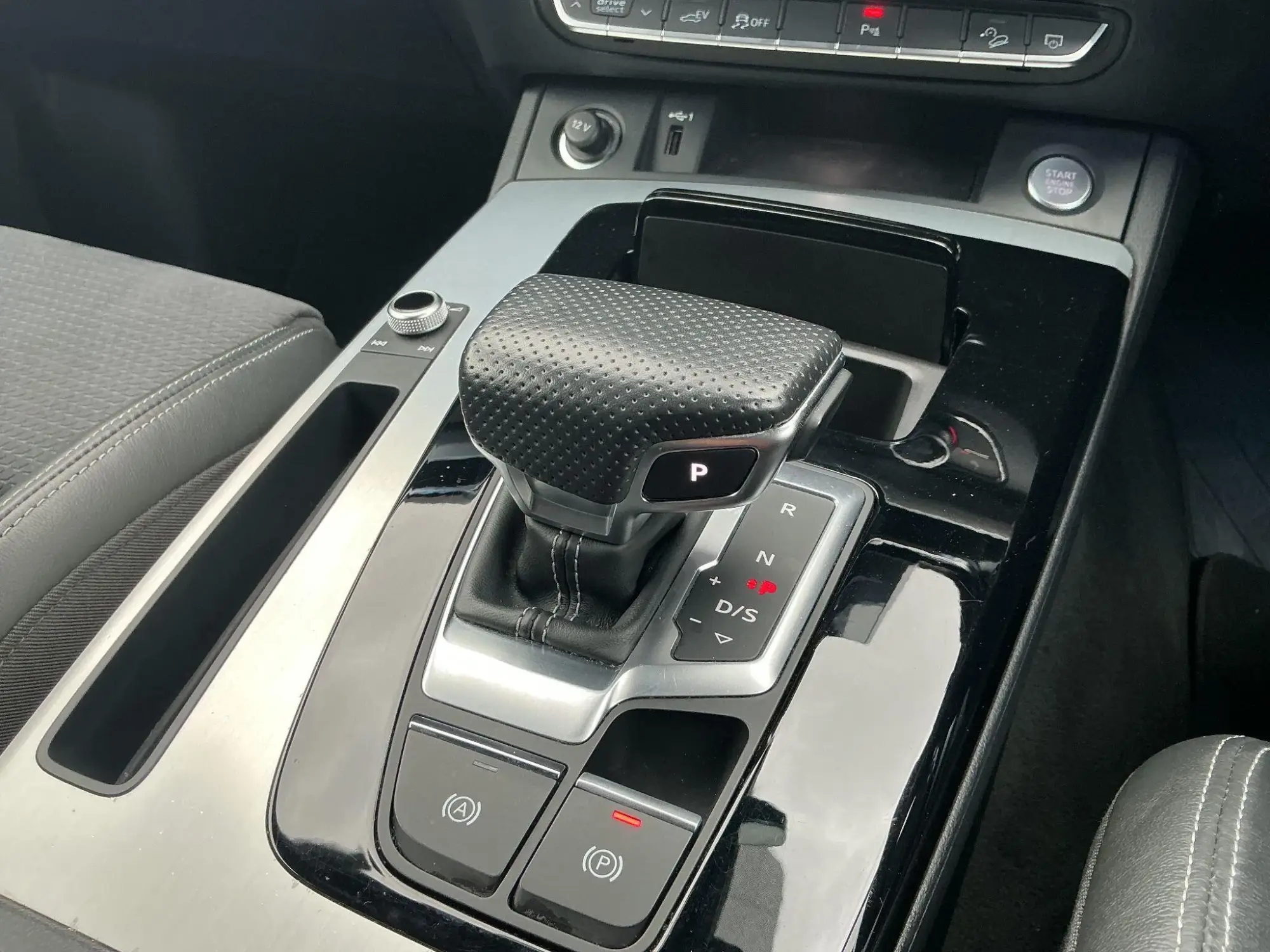 Audi Q5 Image 44