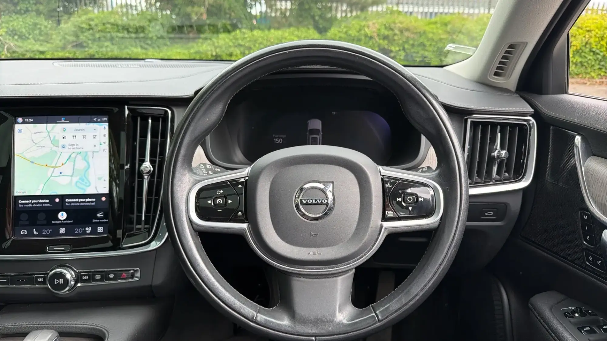 Volvo V90 Cross Country Image 10