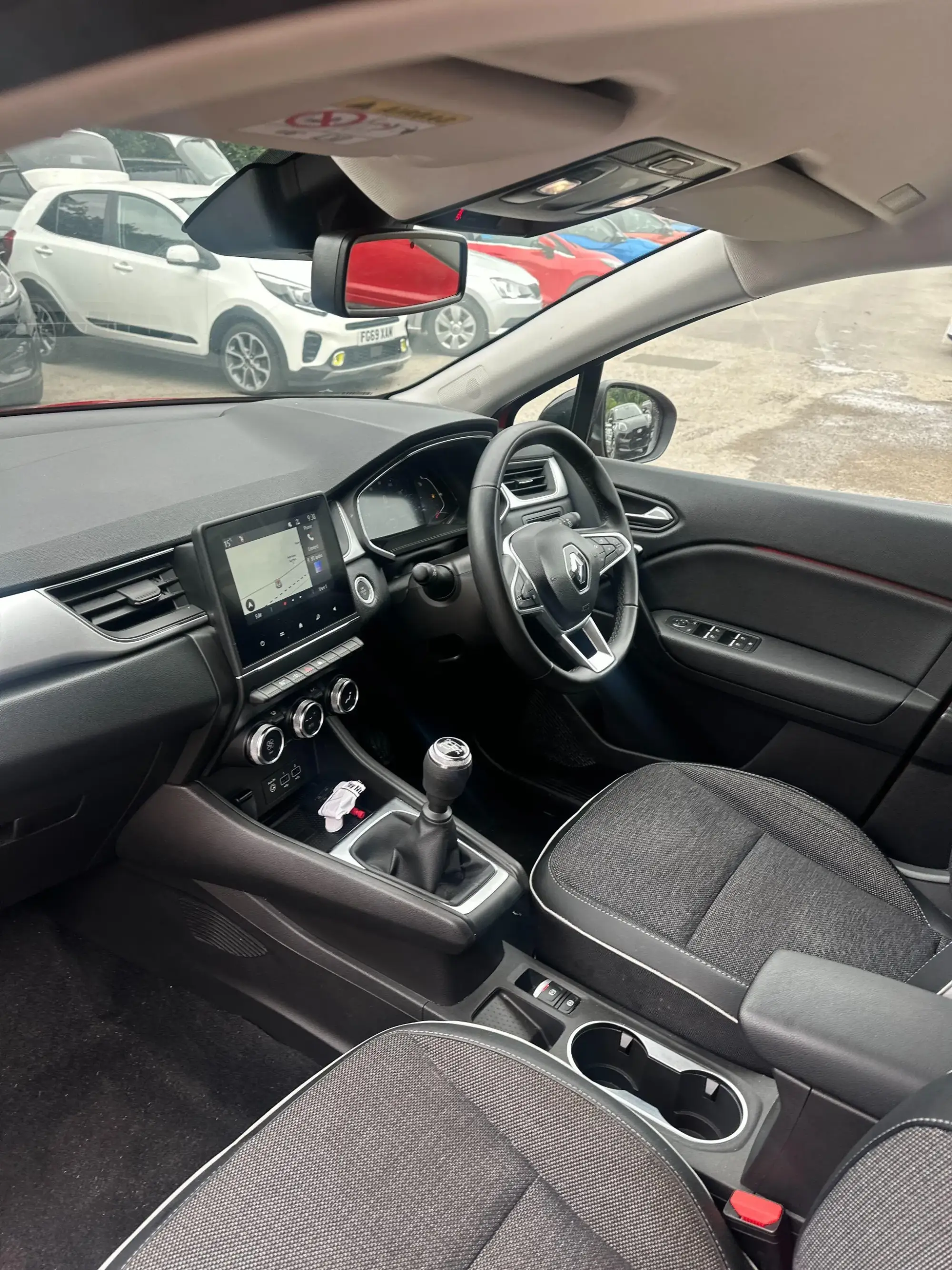 Renault Captur Image 11 Renault Captur Image 11