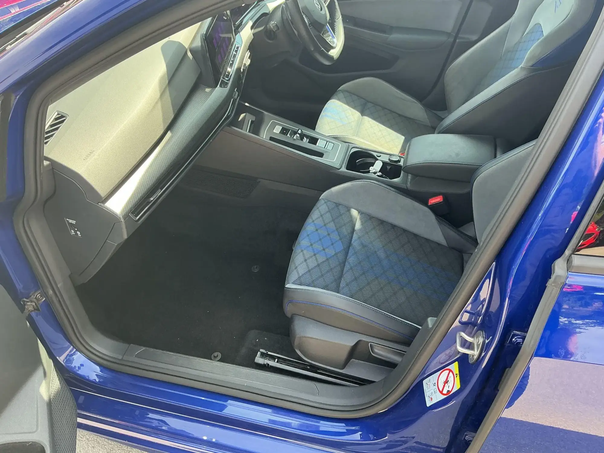 Volkswagen Golf R Image 26 Volkswagen Golf R Image 26
