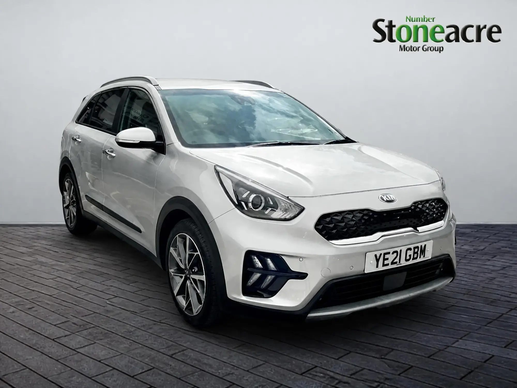 Kia Niro Hybrid Image 1 Kia Niro Hybrid Image 1