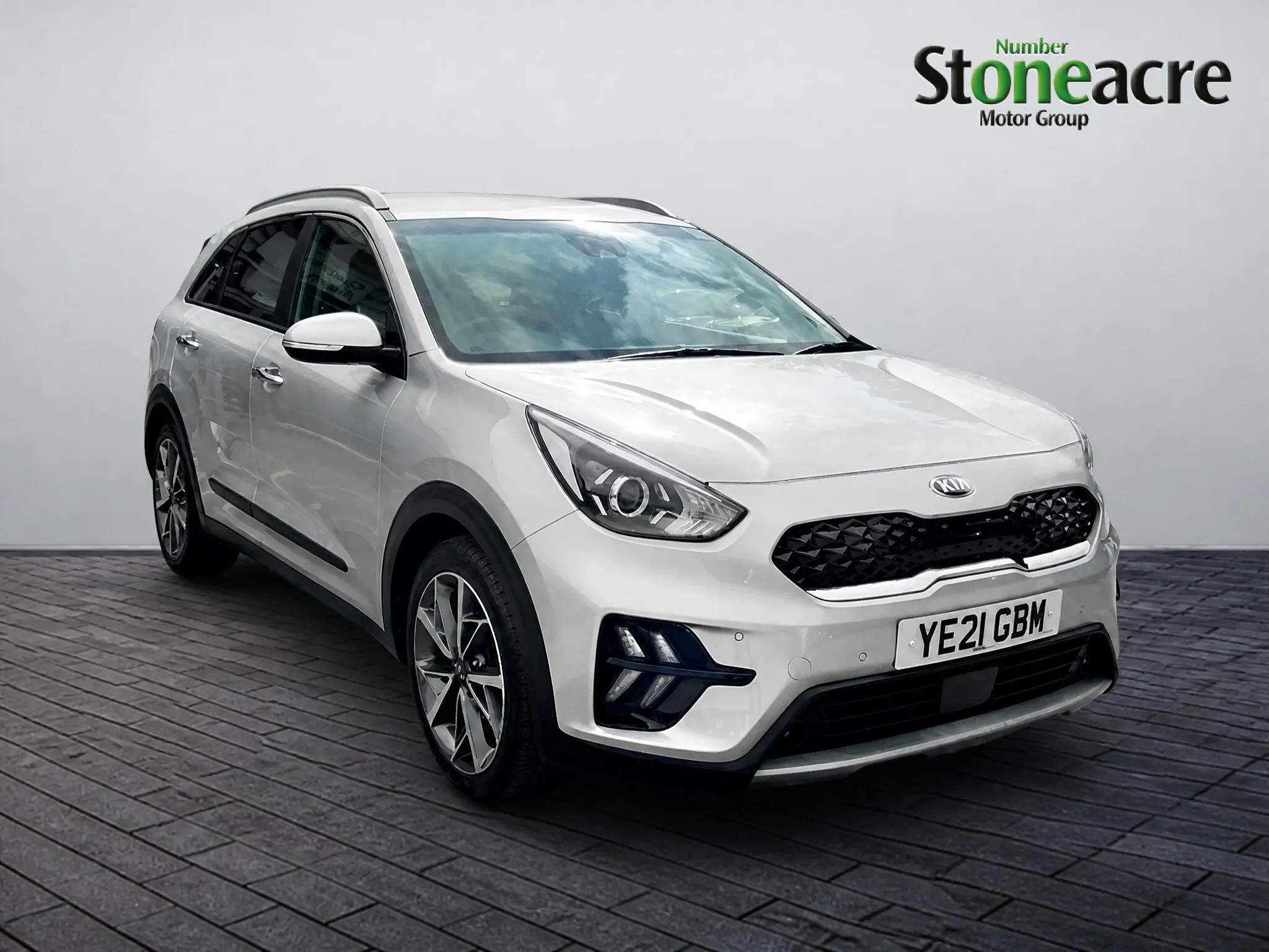 Kia Niro Hybrid listing photo
