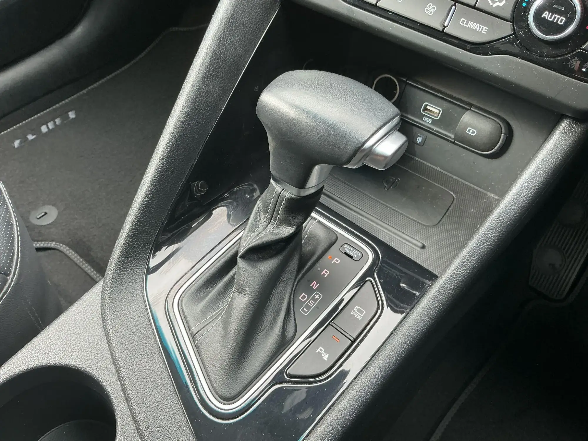 Kia Niro Hybrid Image 10 Kia Niro Hybrid Image 10