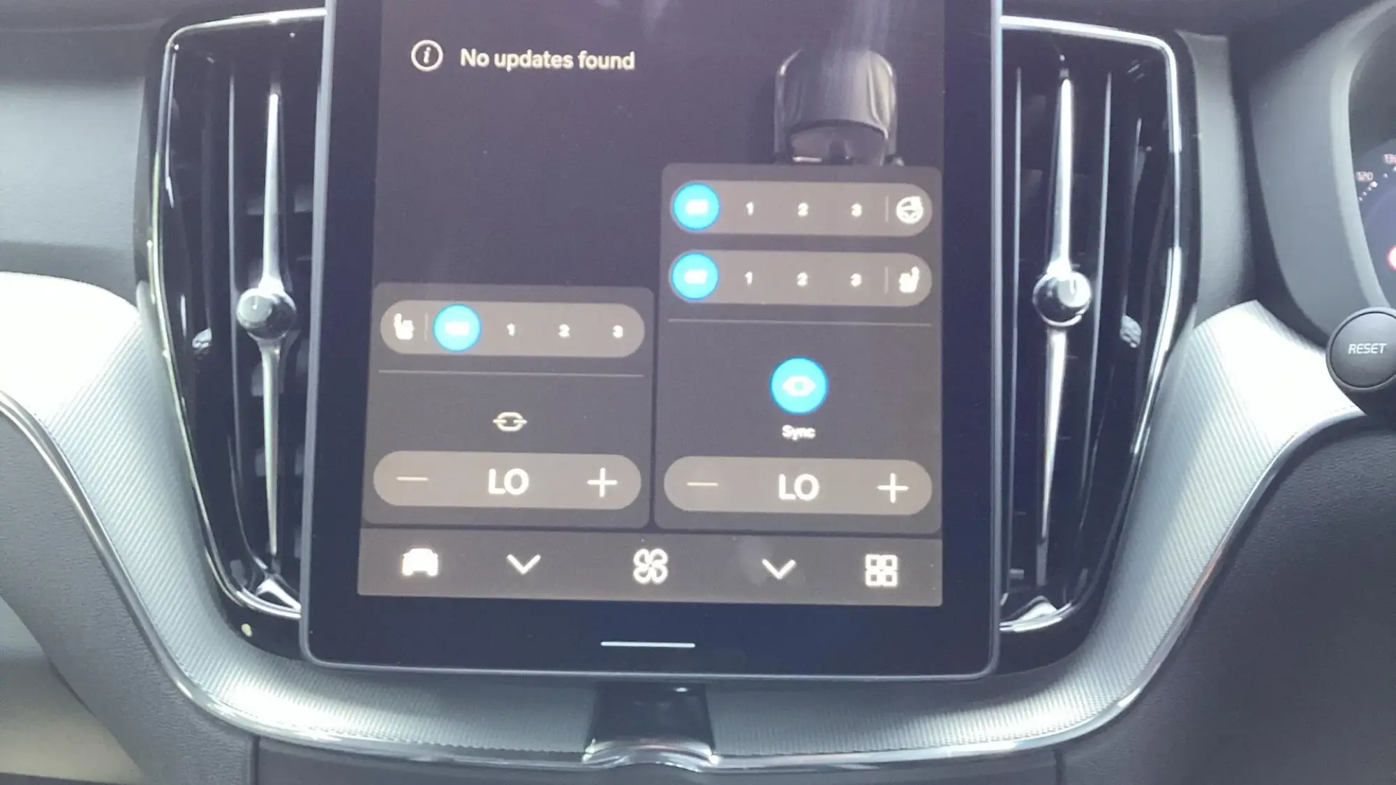 Volvo XC60 Image 19