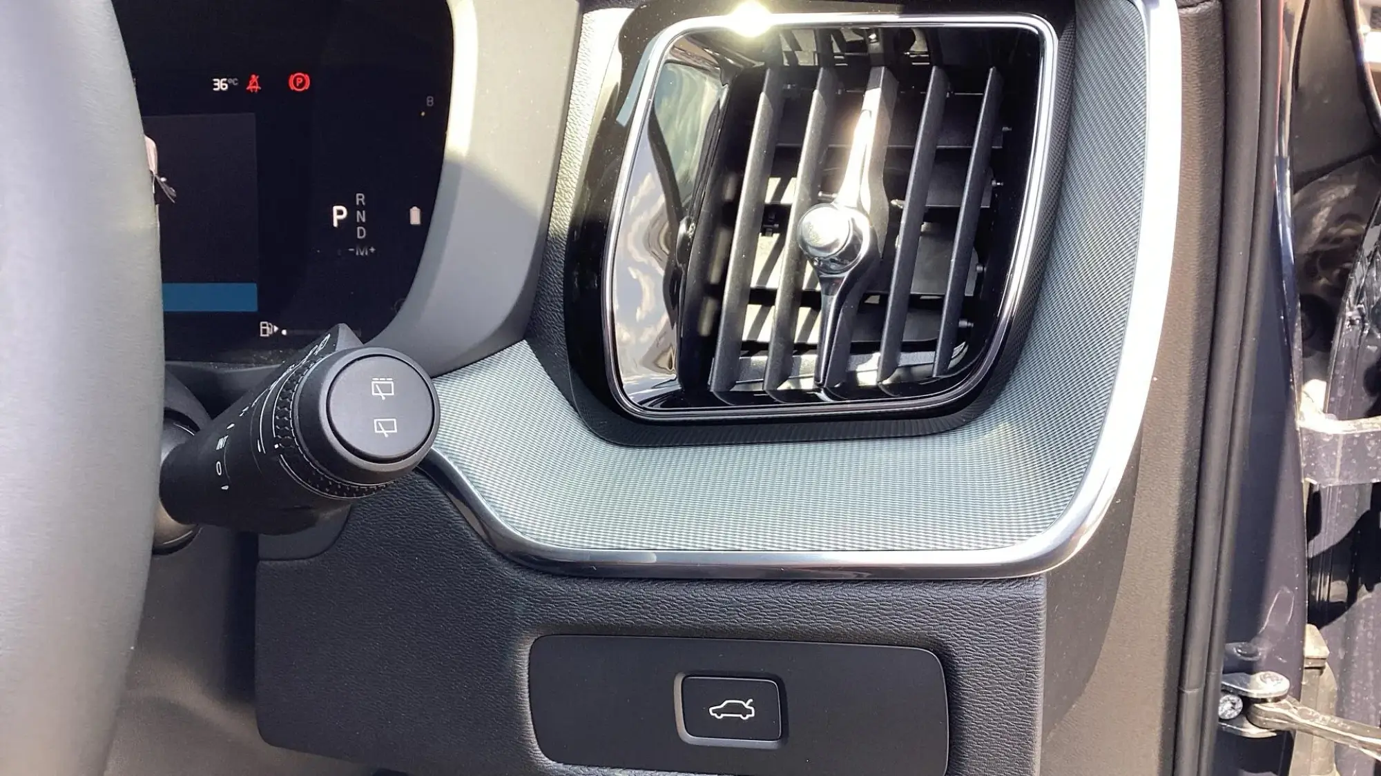Volvo XC60 Image 32