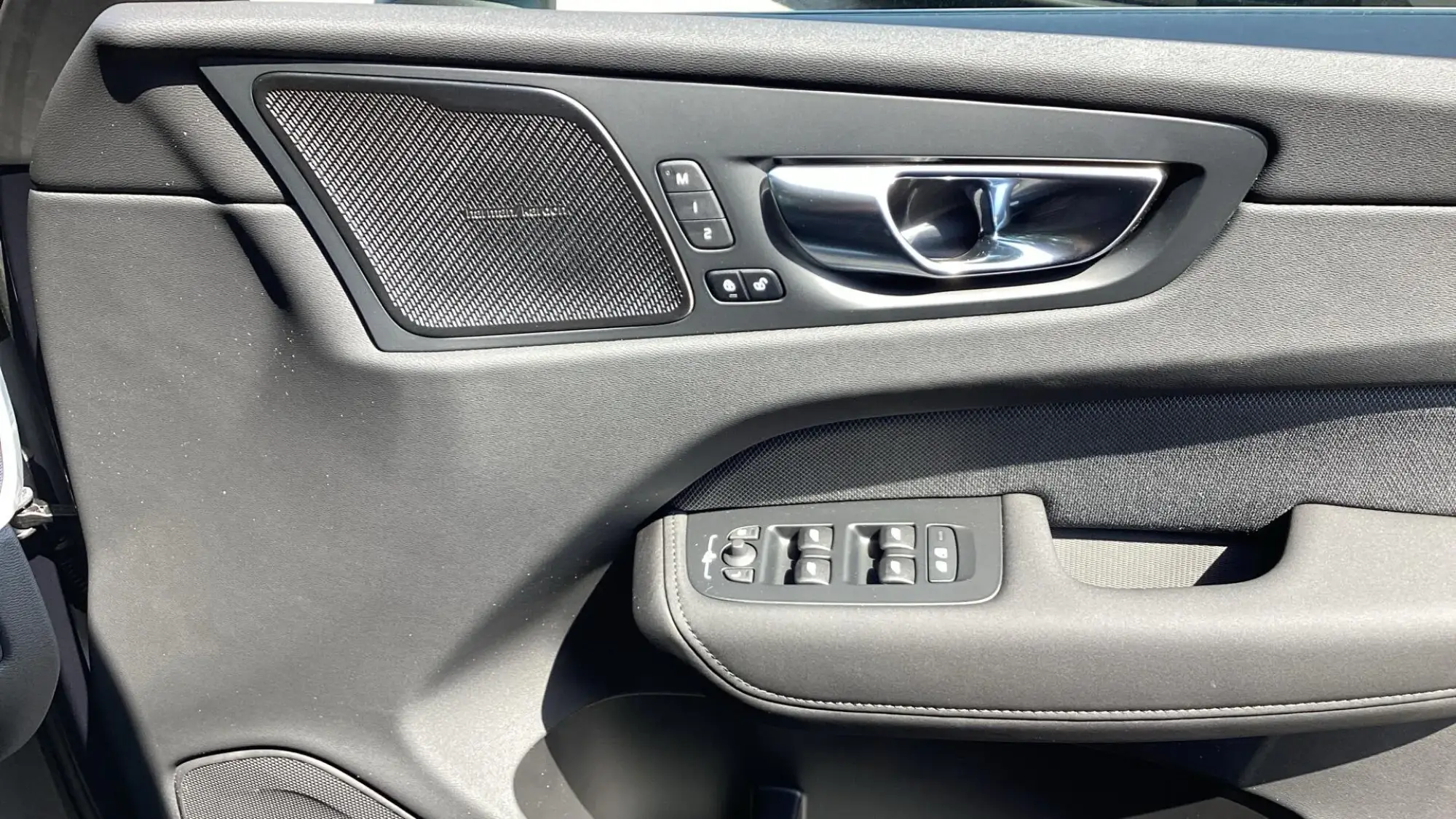 Volvo XC60 Image 33