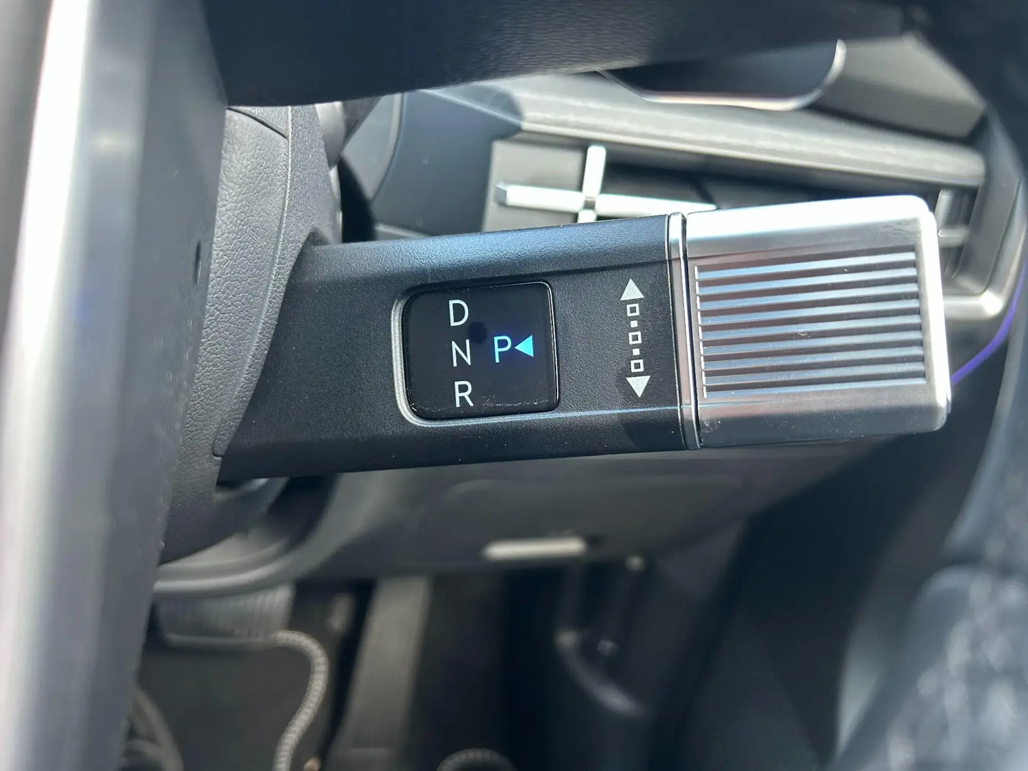 Hyundai SANTA FE Image 18