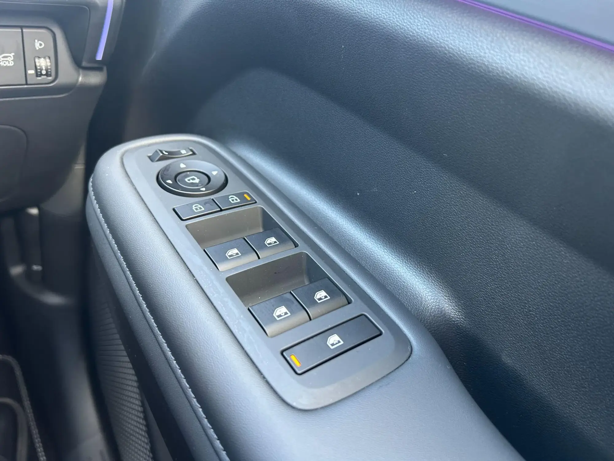 Hyundai SANTA FE Image 20