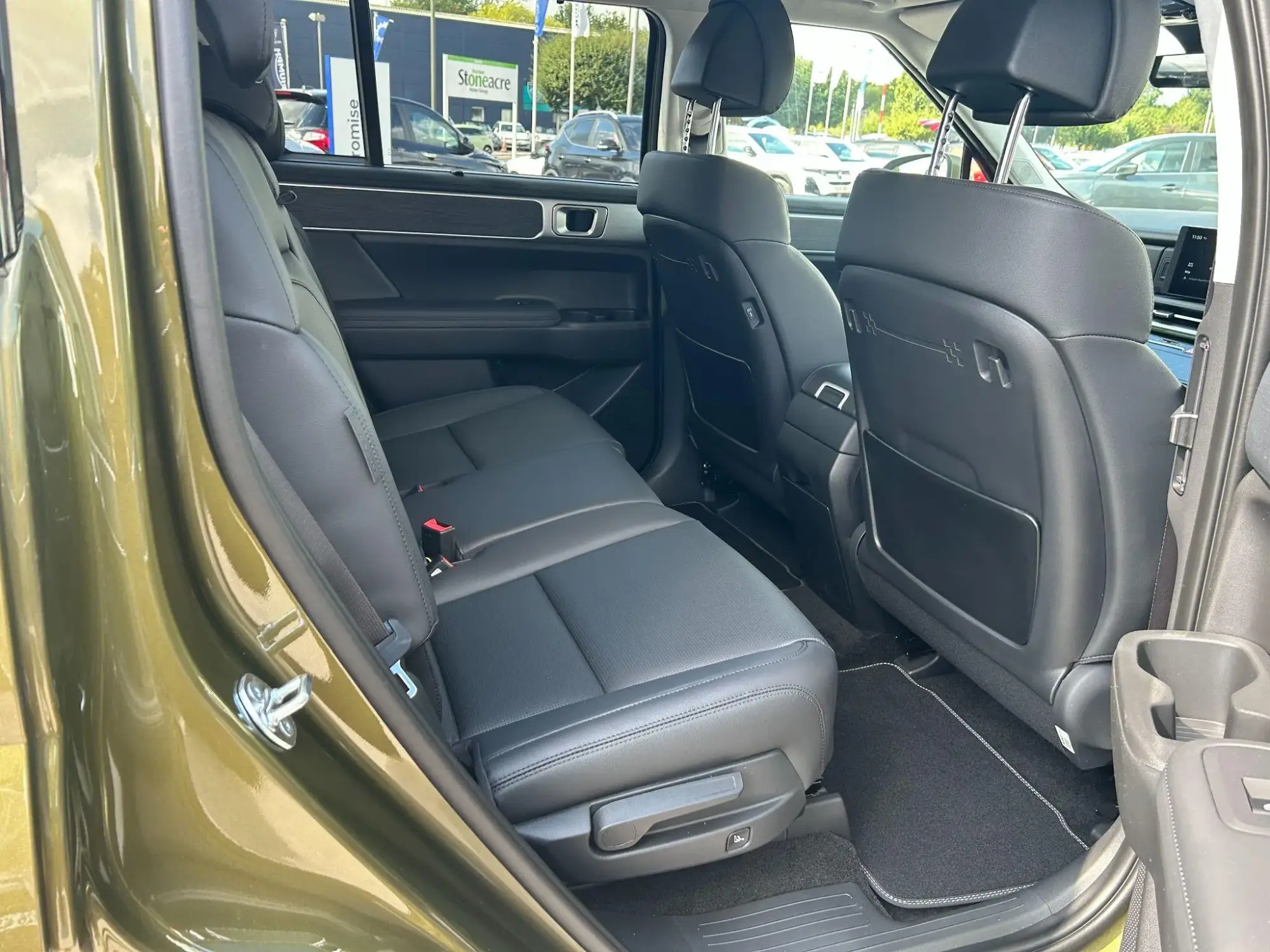 Hyundai SANTA FE Image 26