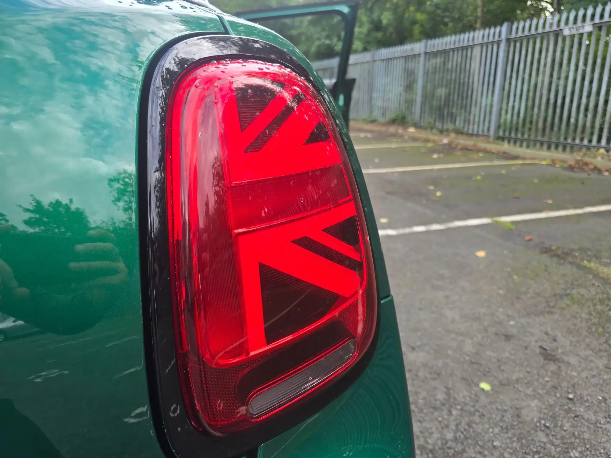 MINI Hatch Image 33 MINI Hatch Image 33