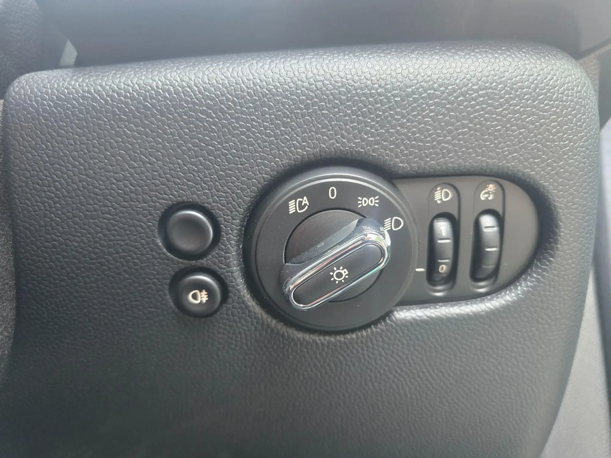 MINI Hatch Image 38 MINI Hatch Image 38
