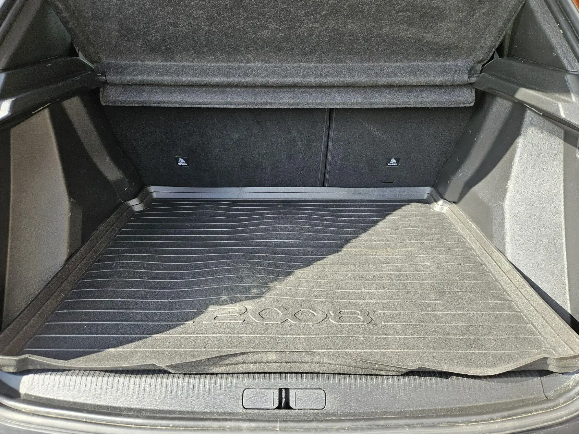 Peugeot 2008 Image 10 Peugeot 2008 Image 10